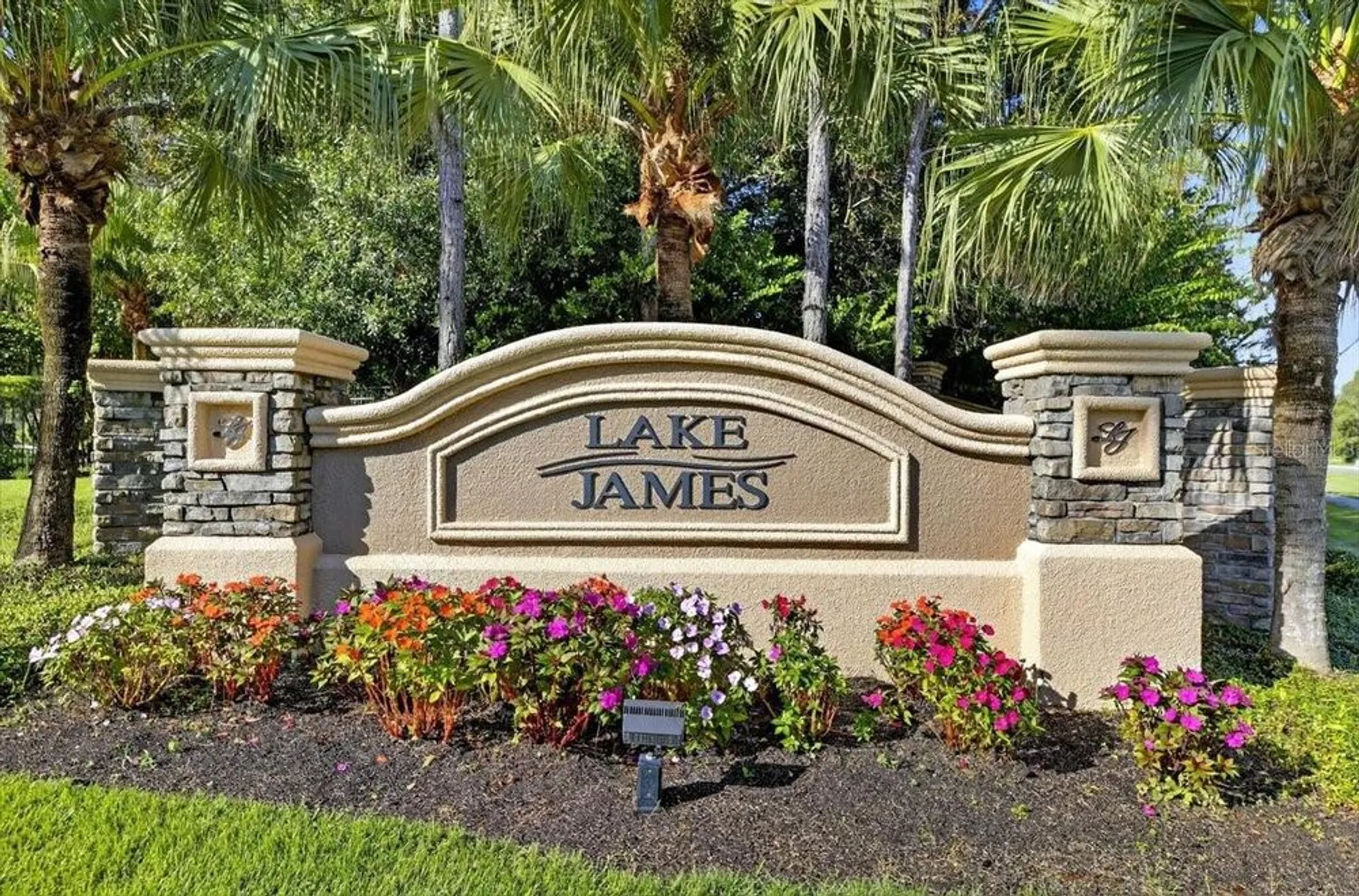Property Slideshow image 40 of 59 | 8147 lake james dr, Lakeland, FL, 33810