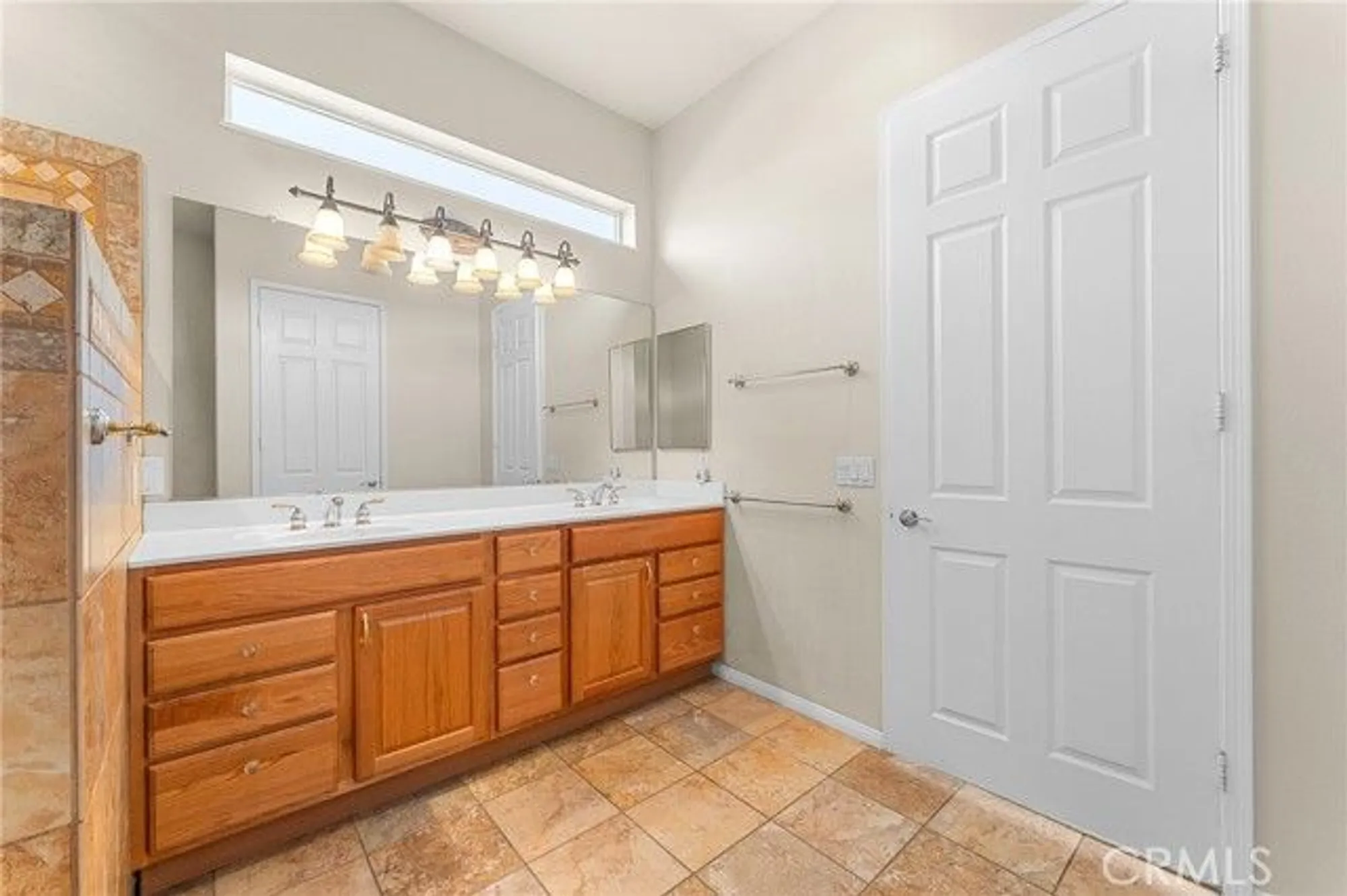 Property Slideshow image 25 of 39 | 949 pebble beach rd, Beaumont, CA, 92223