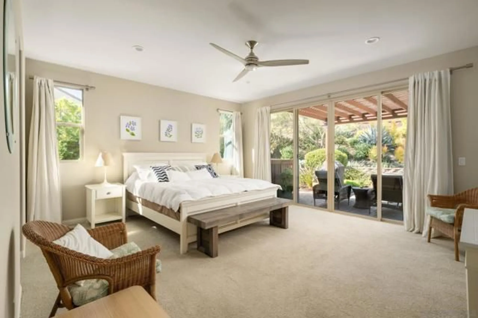 Property Slideshow image 11 of 41 | 7964 auberge cir, San Diego, CA, 92127