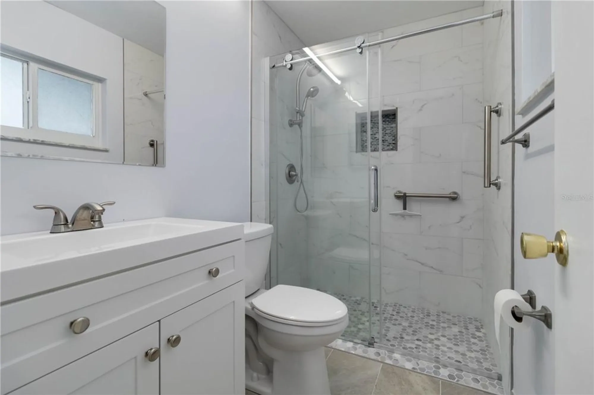 Property Slideshow image 32 of 57 | 735 nw 73rd ter, Margate, FL, 33063