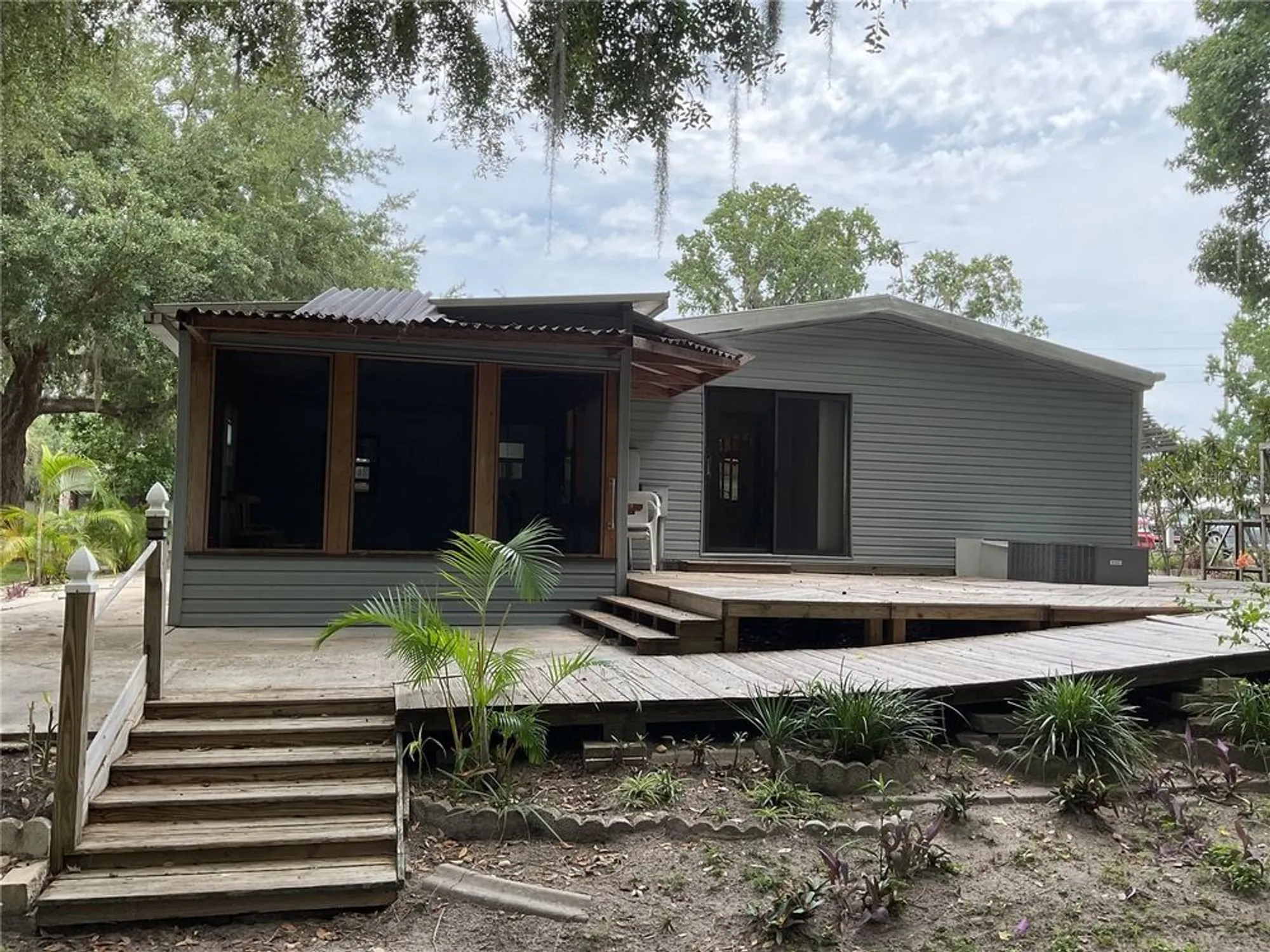 Property Slideshow image 22 of 27 | 309 s timber trl, Wildwood, FL, 34785