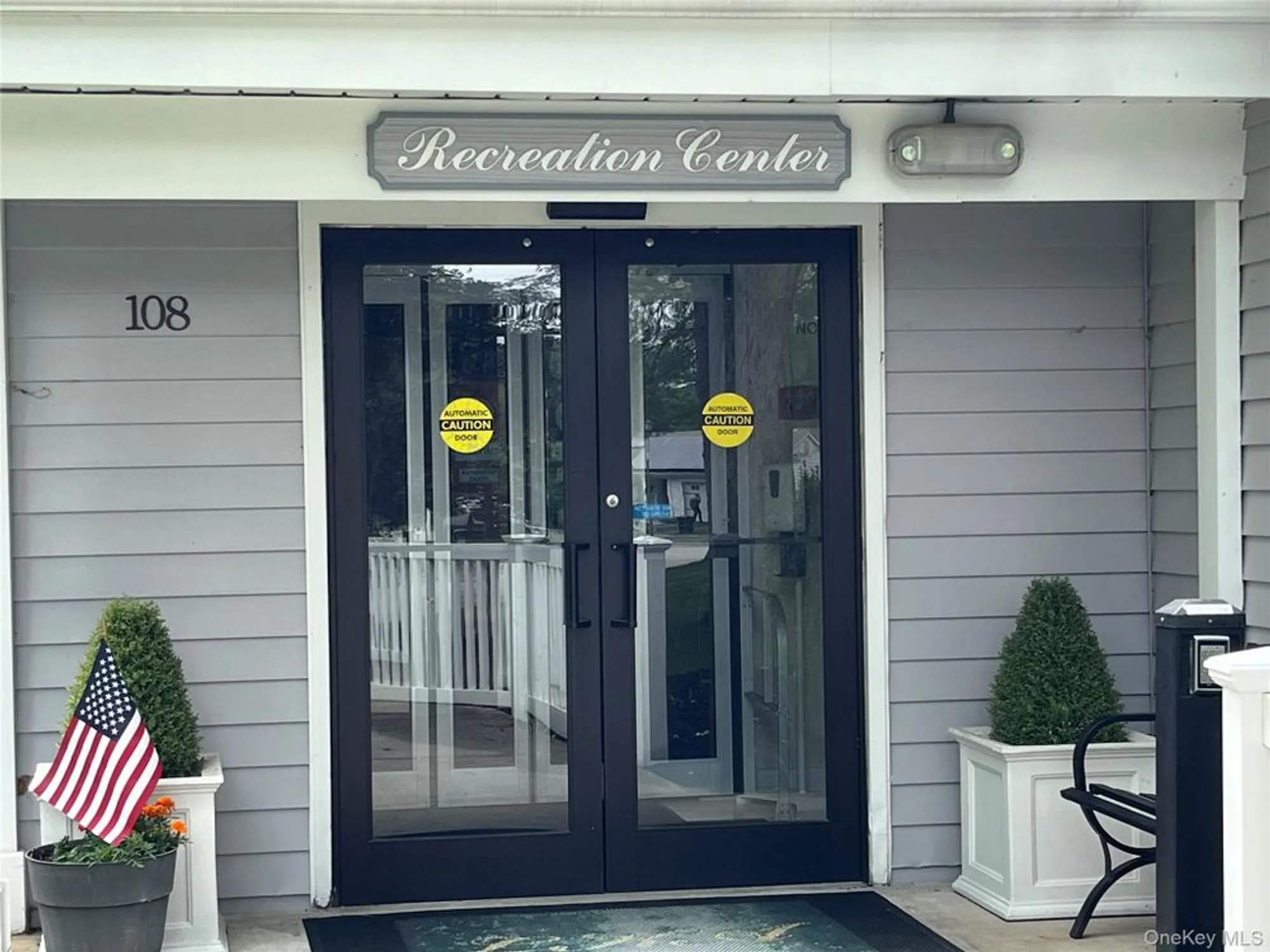 Property Slideshow image 28 of 30 | 194 canterbury dr, Ridge, NY, 11961