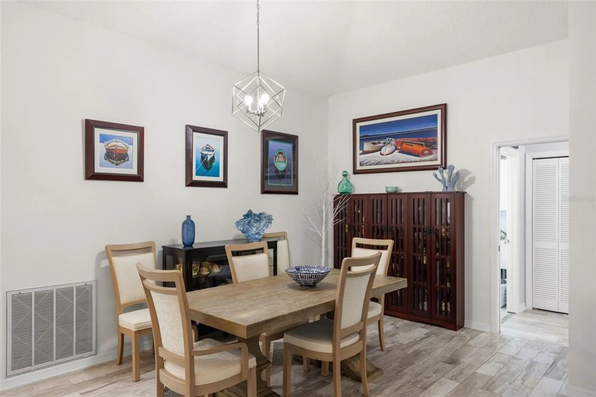 Property Slideshow image 12 of 51 | 1911 e del webb blvd, Sun City Center, FL, 33573