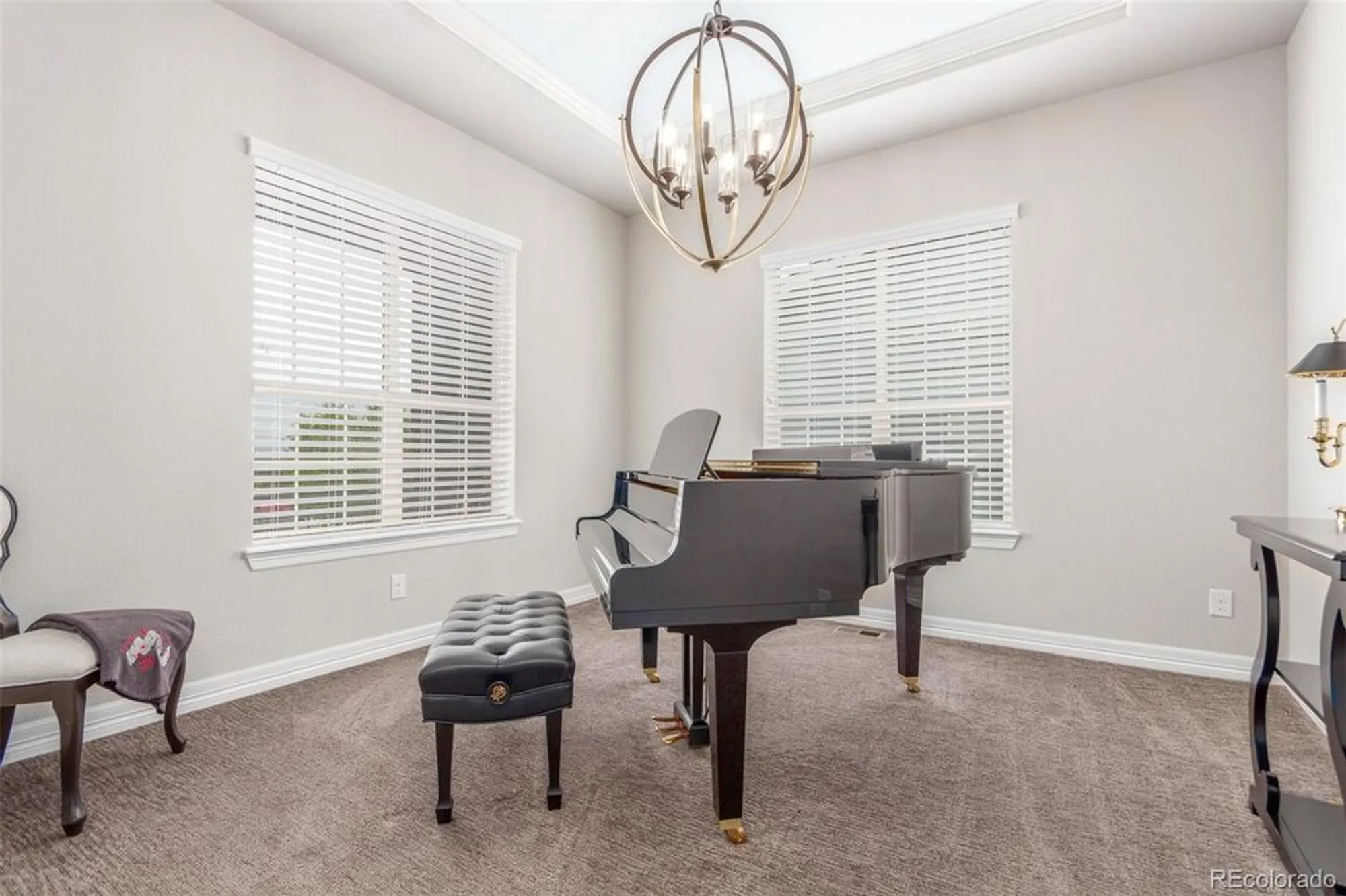 Property Slideshow image 35 of 45 | 22654 e henderson dr, Aurora, CO, 80016