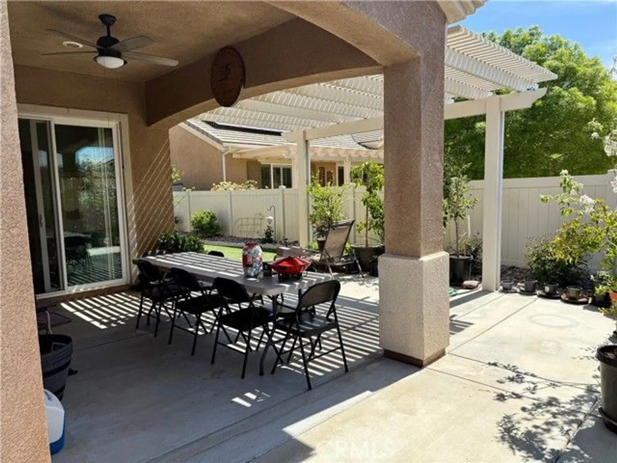 Property Slideshow image 30 of 42 | 10485 nobleton rd, Apple Valley, CA, 92308