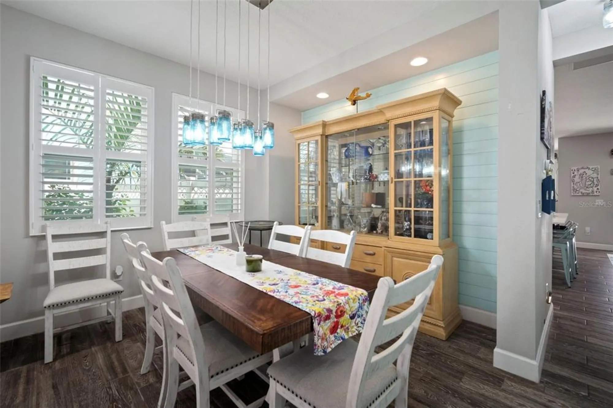 Property Slideshow image 11 of 94 | 5125 admiral pointe dr, Apollo Beach, FL, 33572