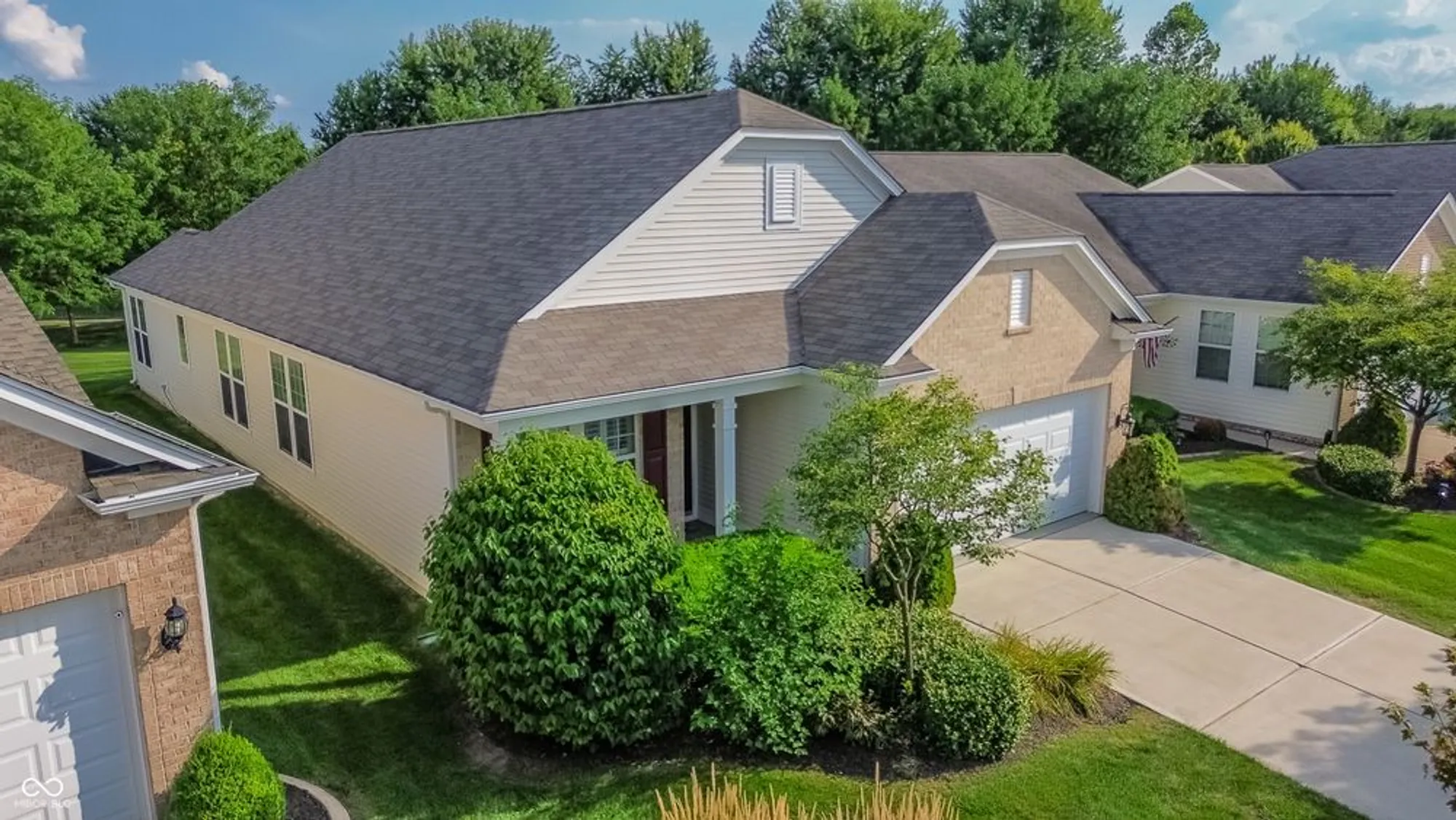 Property Slideshow image 3 of 52 | 15935 lambrusco way, Fishers, IN, 46037