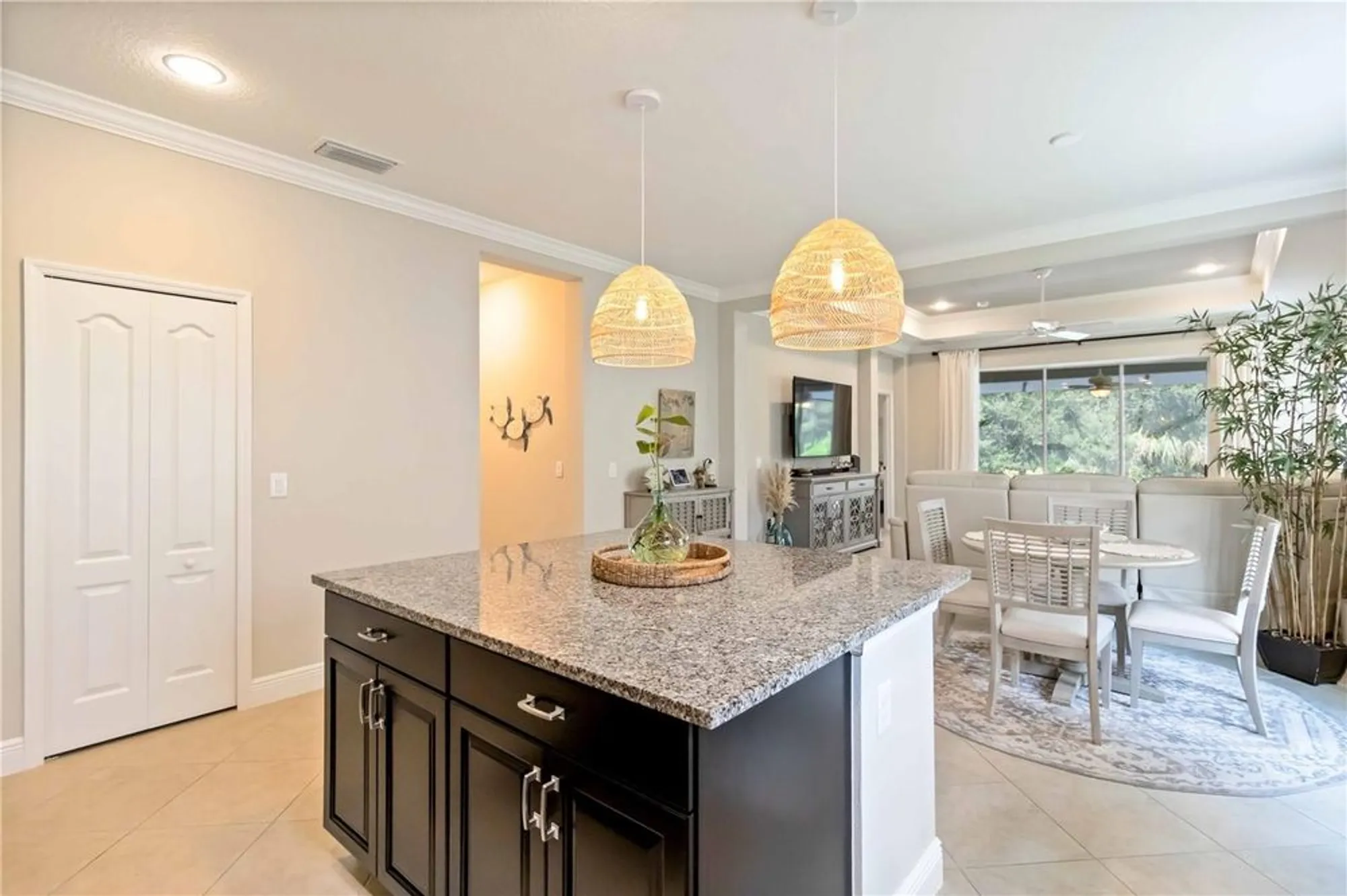 Property Slideshow image 14 of 70 | 12252 stuart dr, Venice, FL, 34293