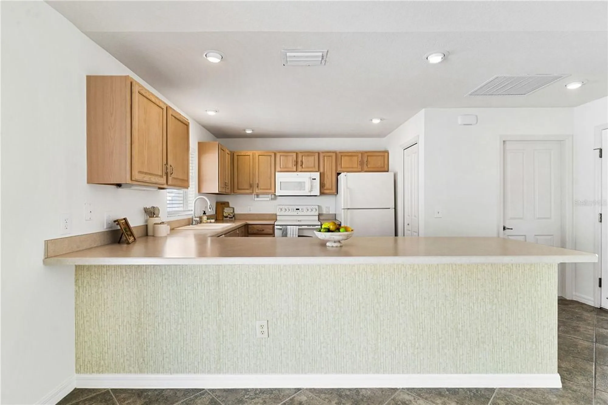 Property Slideshow image 14 of 30 | 17086 se 75th wickson ct, The Villages, FL, 32162