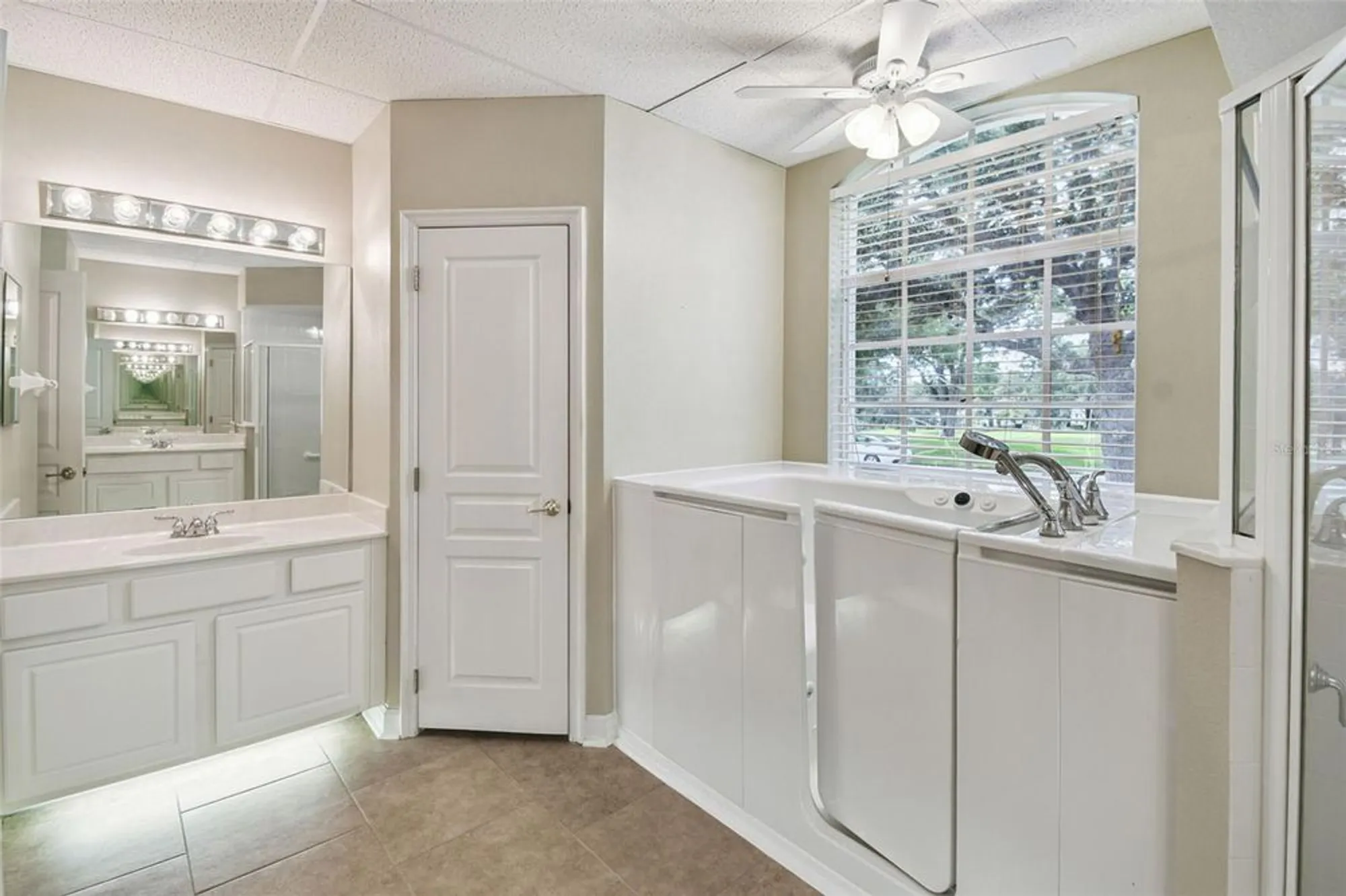 Property Slideshow image 26 of 64 | 3805 scarborough ct, Clermont, FL, 34711