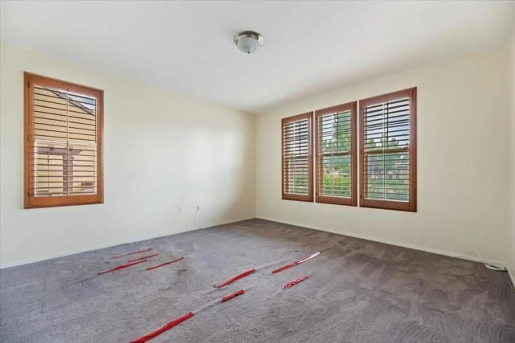 Property Slideshow image 31 of 44 | 1563 quiet crk, Beaumont, CA, 92223