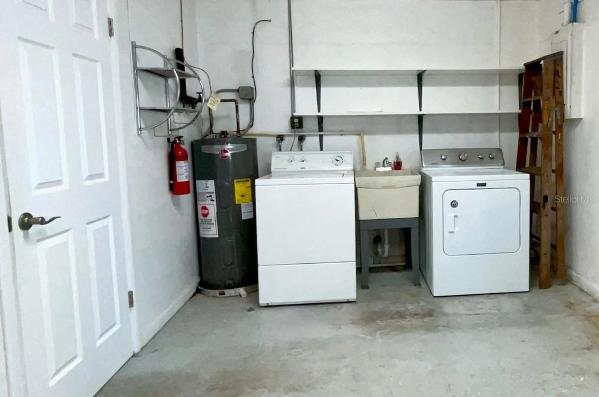 Property Slideshow image 23 of 33 | 10157 43rd way, Pinellas Park, FL, 33782