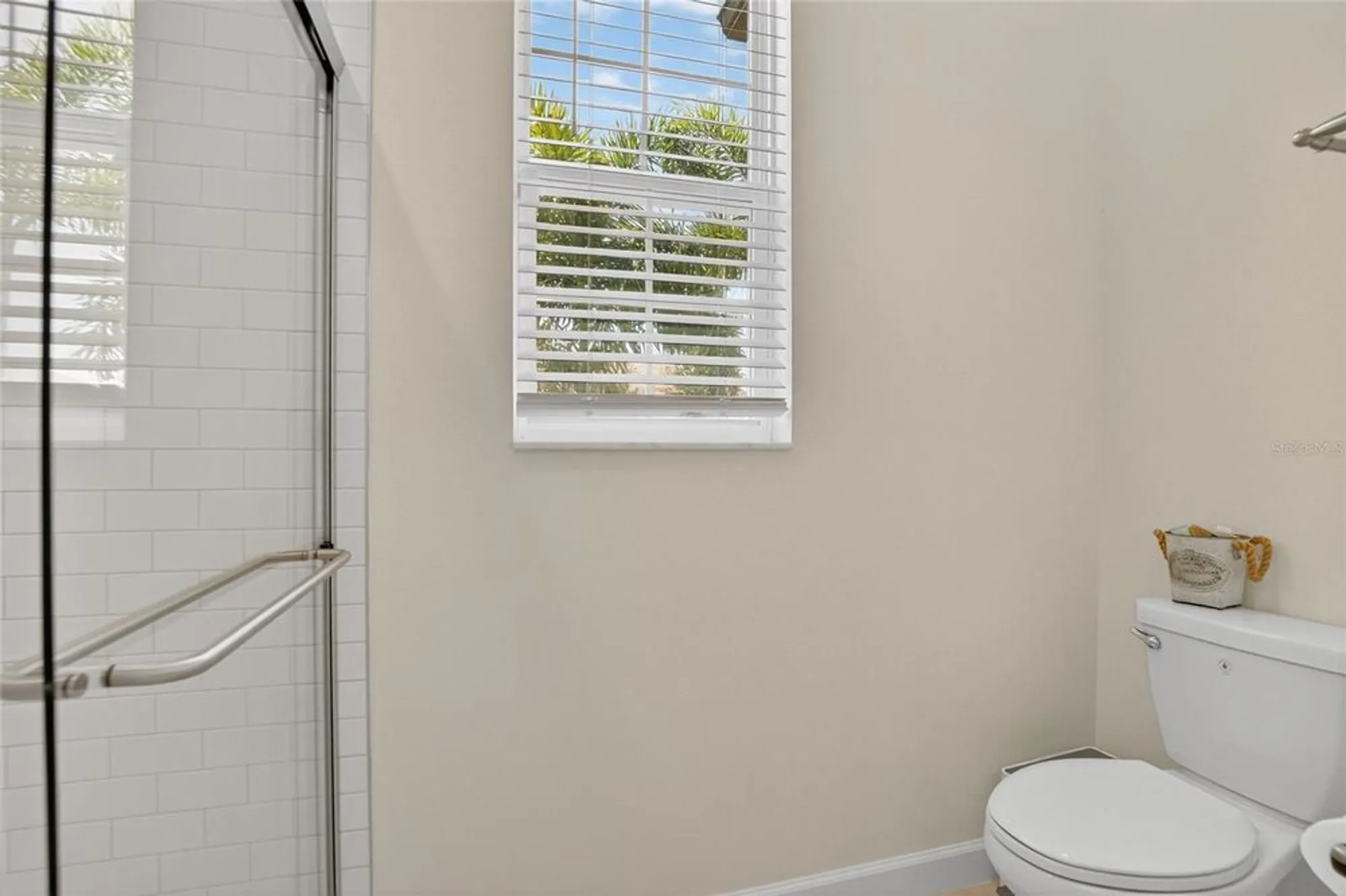 Property Slideshow image 39 of 73 | 17116 star banks st, Wimauma, FL, 33598