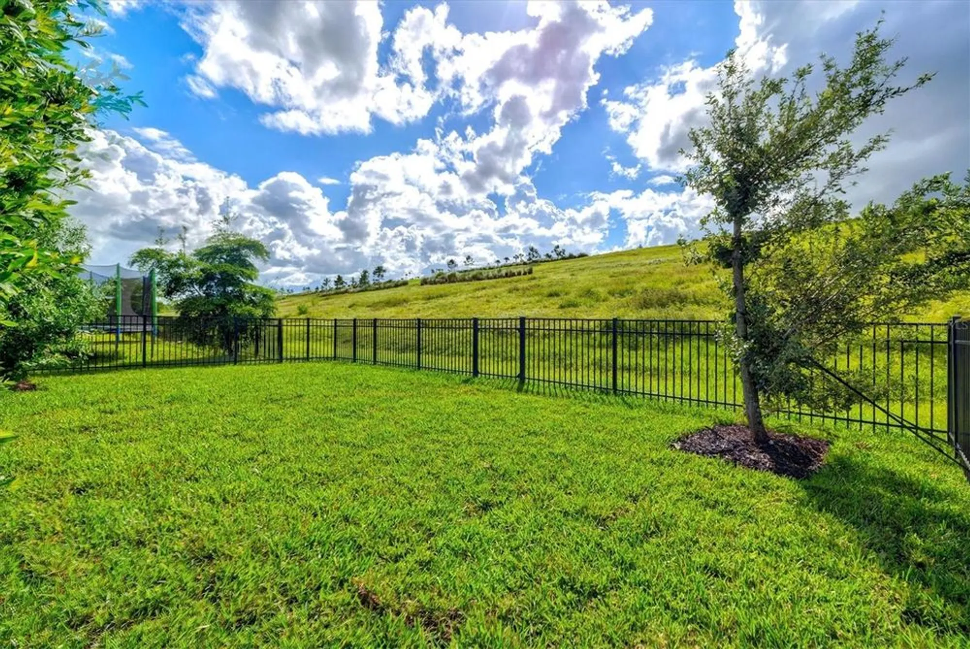 Property Slideshow image 61 of 95 | 5458 summit gln, Bradenton, FL, 34203