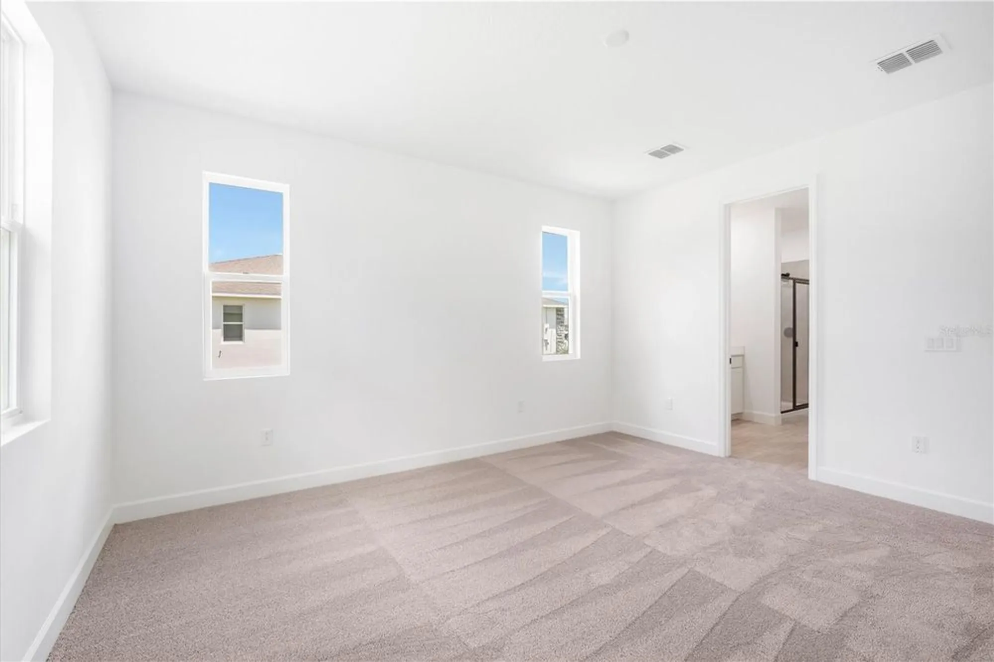 Property Slideshow image 17 of 31 | 9109 players dr, Weeki Wachee, FL, 34613