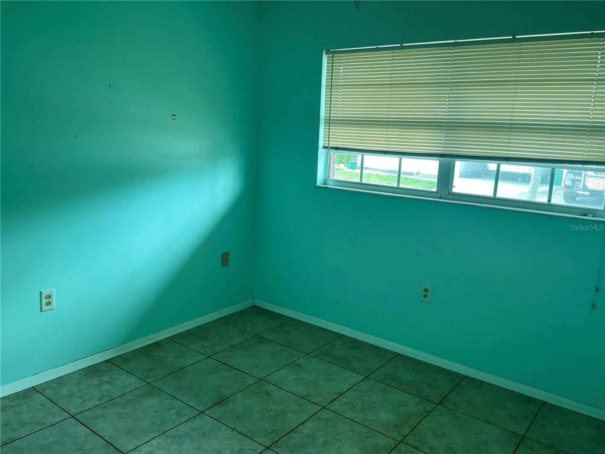 Property Slideshow image 11 of 17 | 4994 jonquil pl n # 278, Pinellas Park, FL, 33782