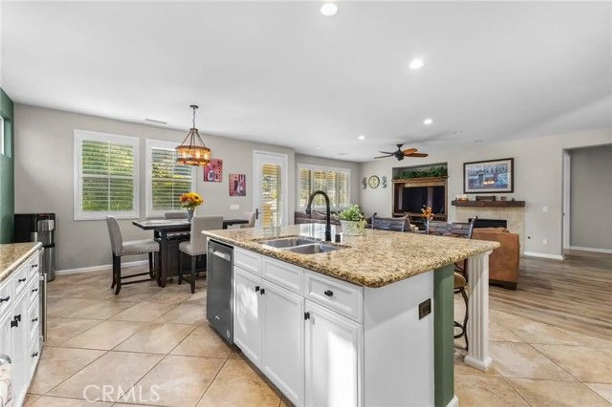 Property Slideshow image 12 of 32 | 23757 cahuilla ct, Corona, CA, 92883
