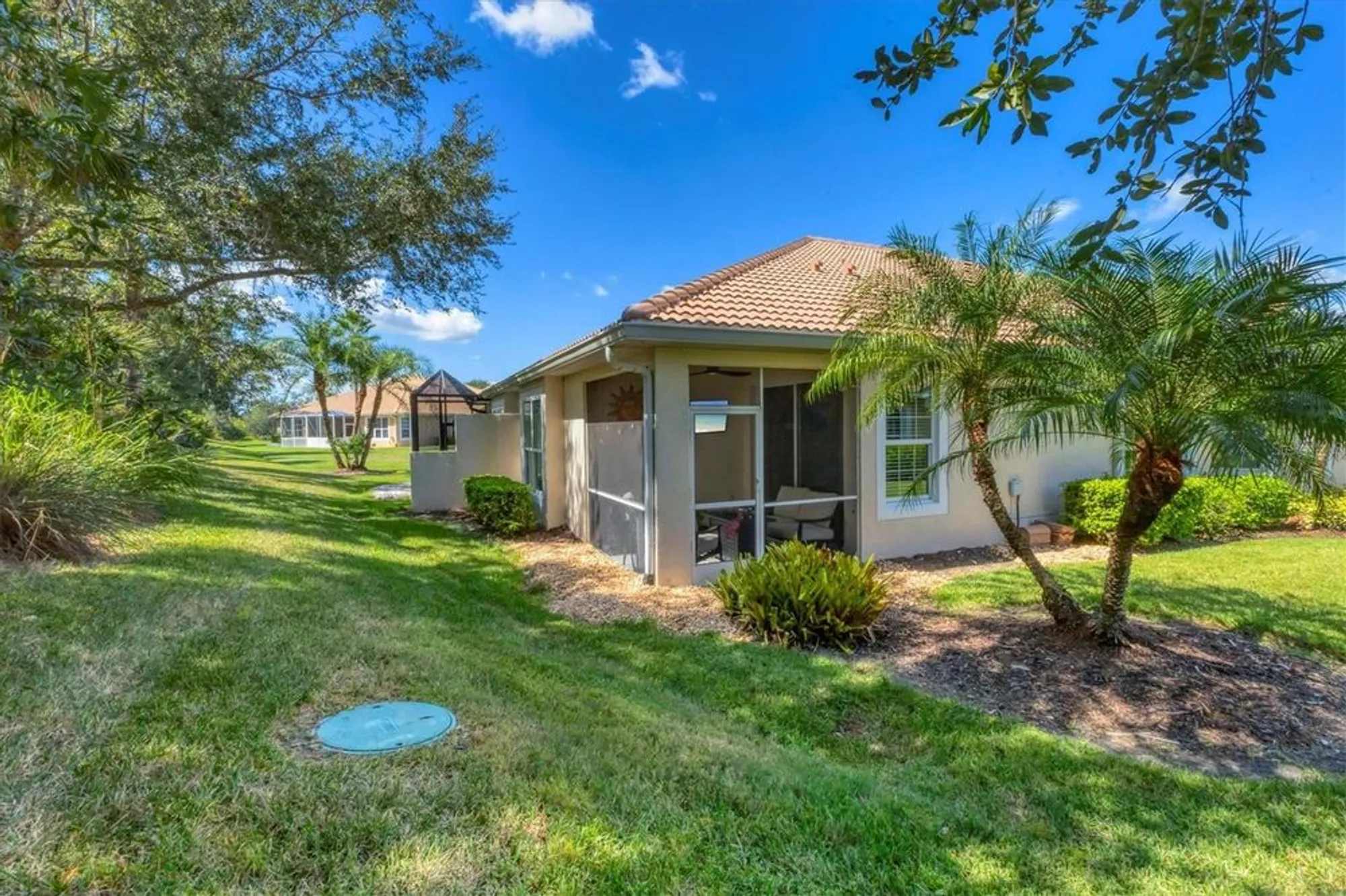 Property Slideshow image 32 of 68 | 4827 whispering oaks dr, North Port, FL, 34287
