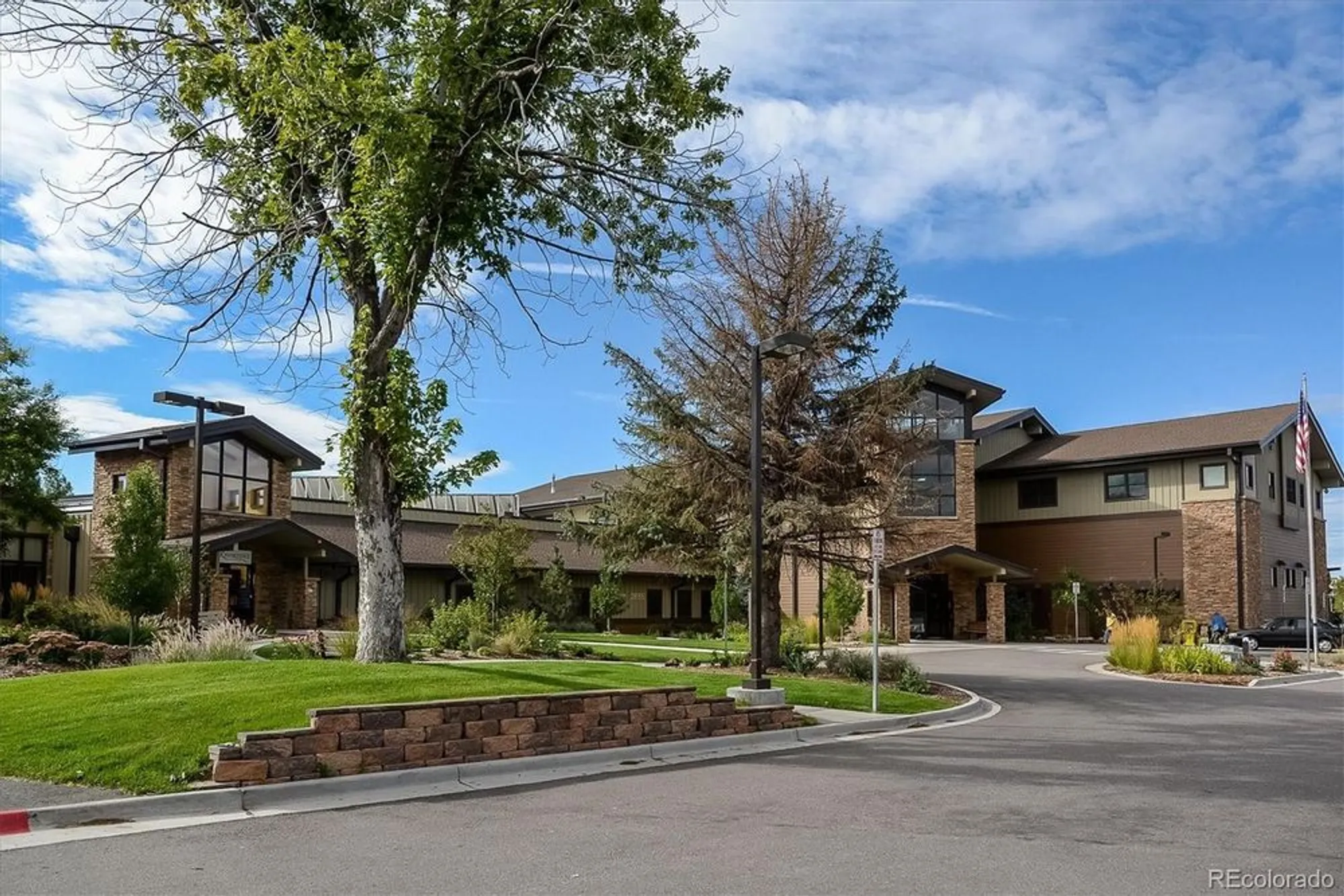 Property Slideshow image 21 of 25 | 3184 s heather gardens way apt 403, Aurora, CO, 80014