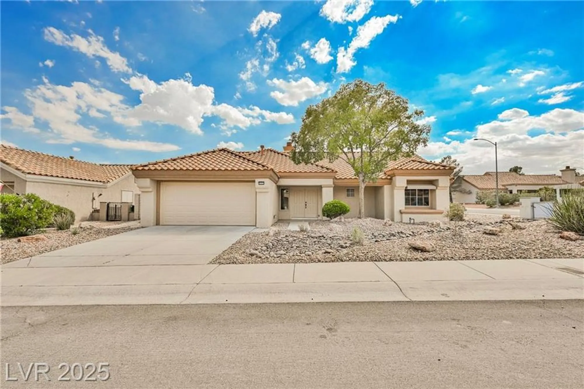Property Slideshow image 1 of 28 | 9337 quail ridge dr, Las Vegas, NV, 89134
