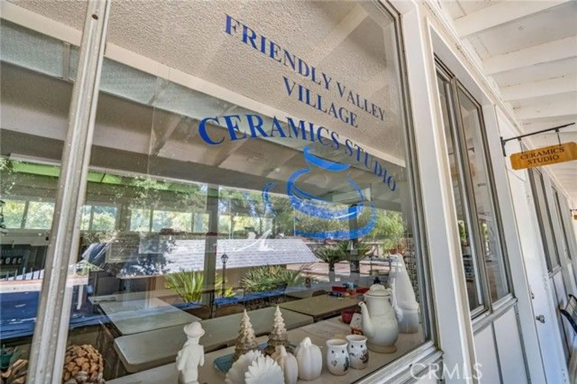 Property Slideshow image 43 of 53 | 26745 oak crossing rd d, Newhall, CA, 91321