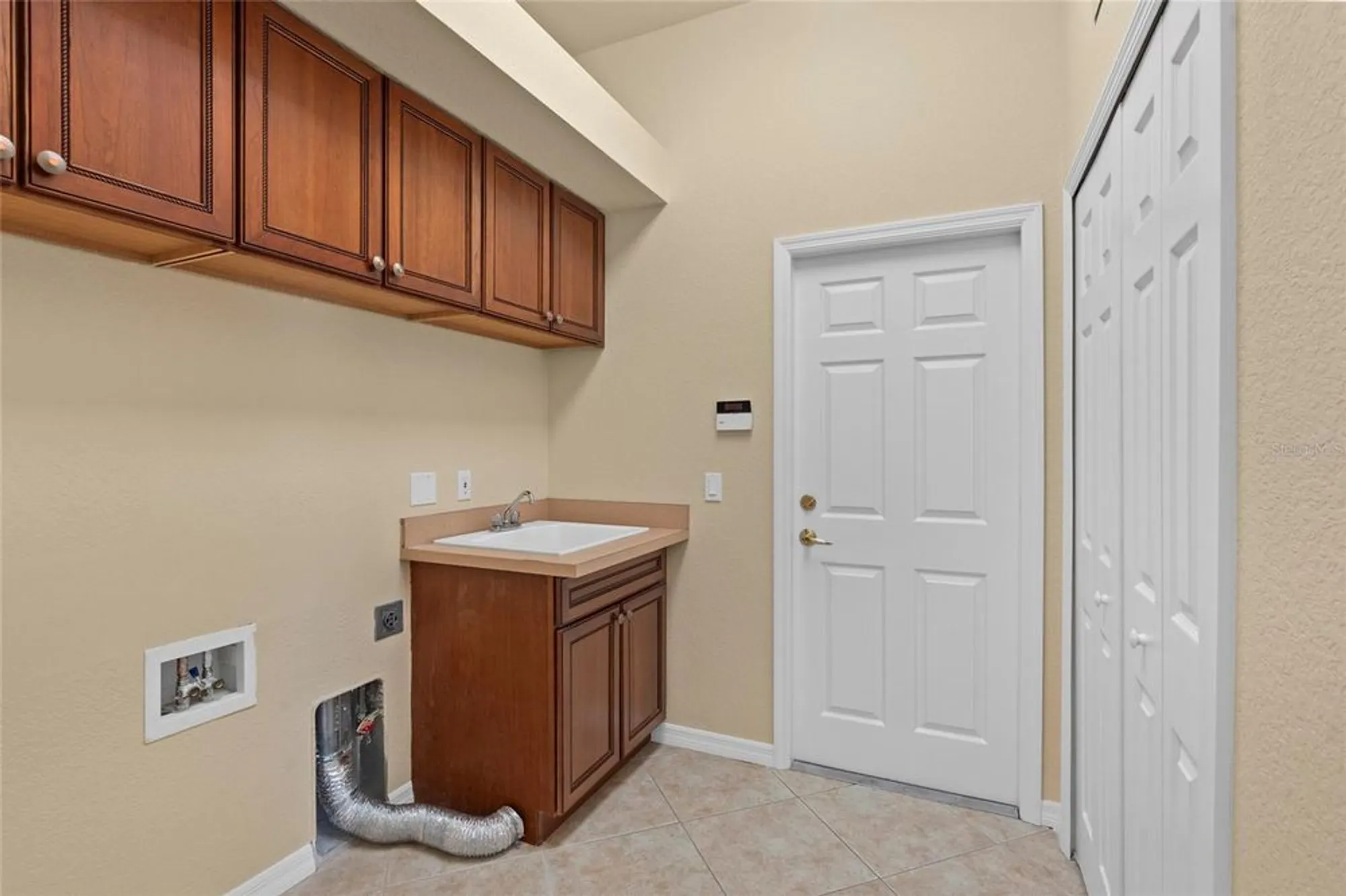 Property Slideshow image 22 of 48 | 5270 white ibis dr, North Port, FL, 34287