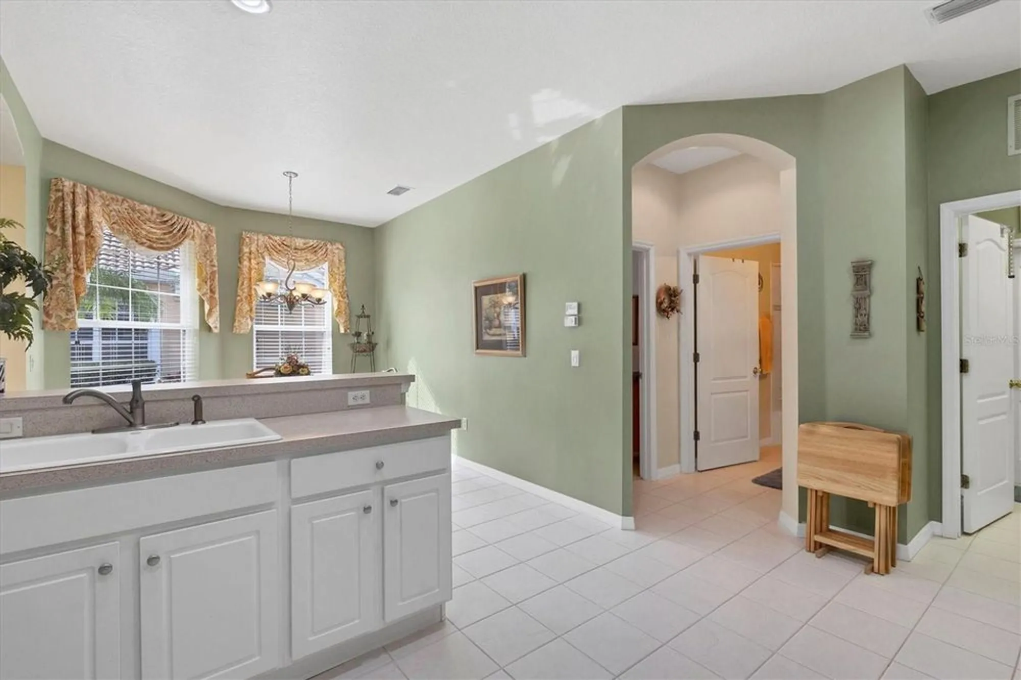 Property Slideshow image 18 of 62 | 4301 whispering oaks dr, North Port, FL, 34287