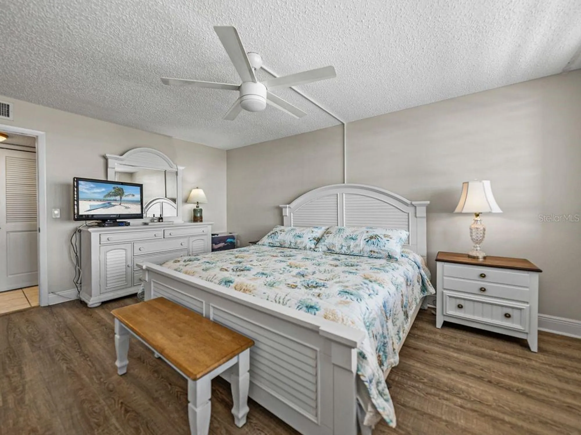 Property Slideshow image 14 of 80 | 7600 sun island dr 703, South Pasadena, FL, 33707