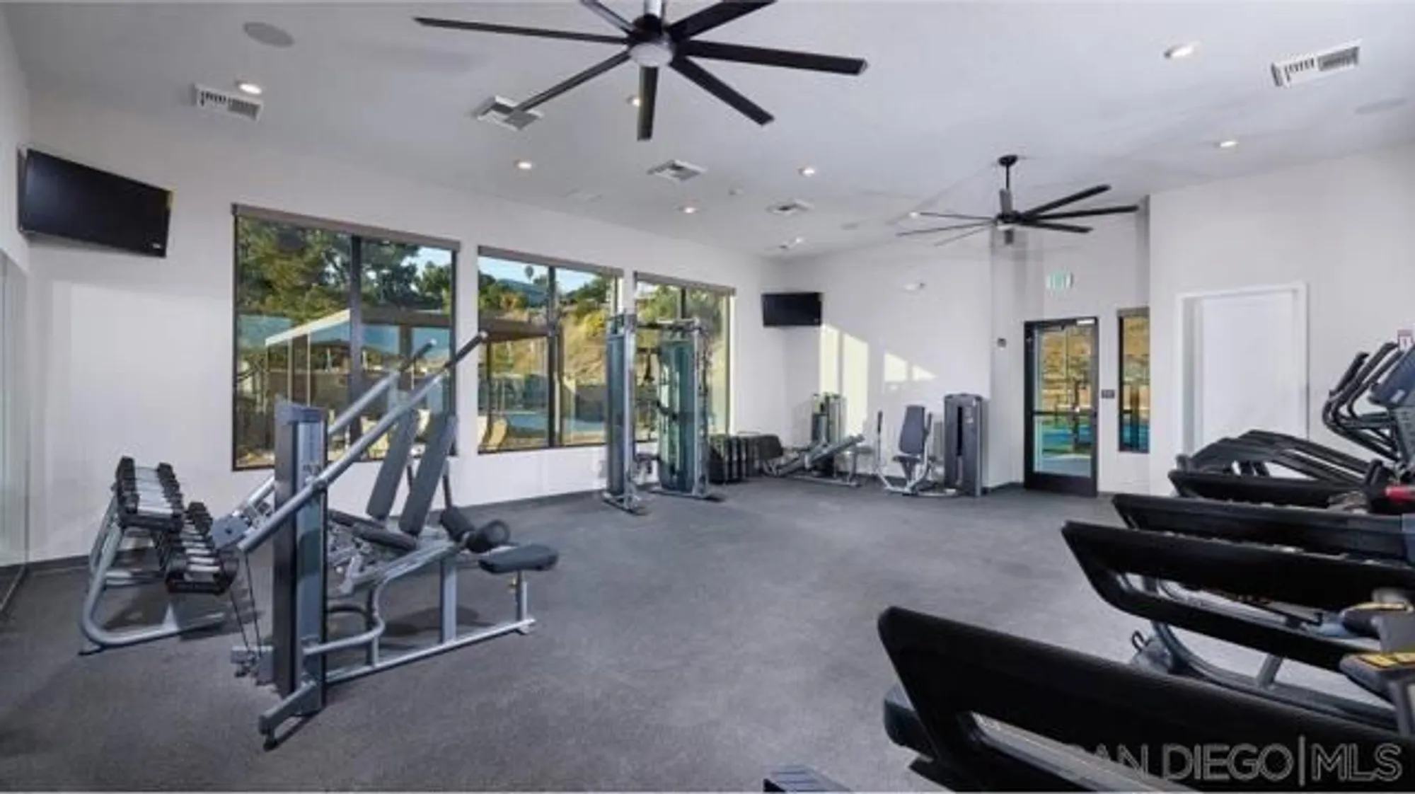 Property Slideshow image 34 of 37 | 12609 elizabeth way, San Diego, CA, 92129