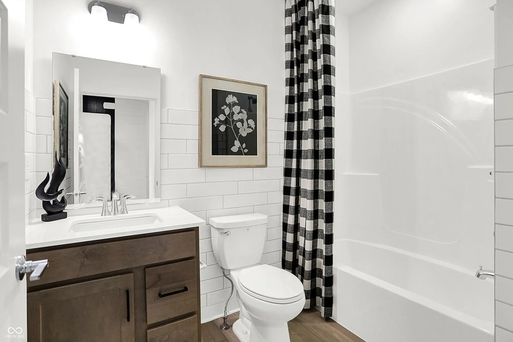 Property Slideshow image 29 of 31 | 5339 nettleton way, Avon, IN, 46123