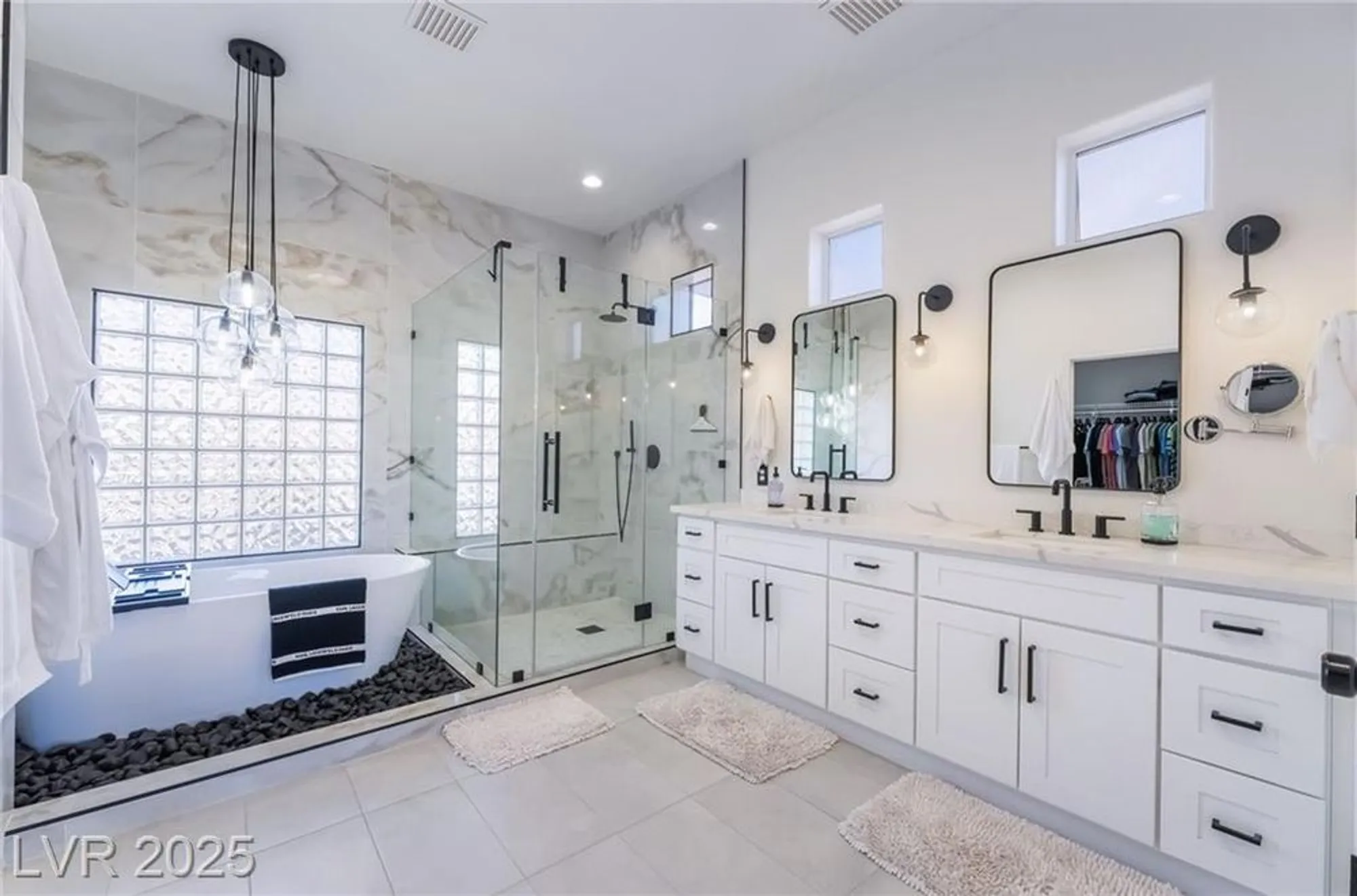 Property Slideshow image 5 of 42 | 10805 clarion ln, Las Vegas, NV, 89134