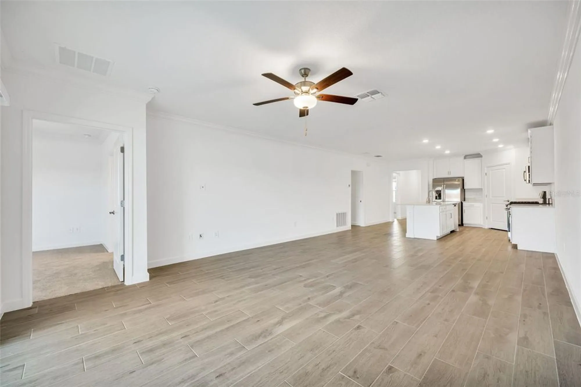 Property Slideshow image 14 of 63 | 17523 holly well ave, Wimauma, FL, 33598