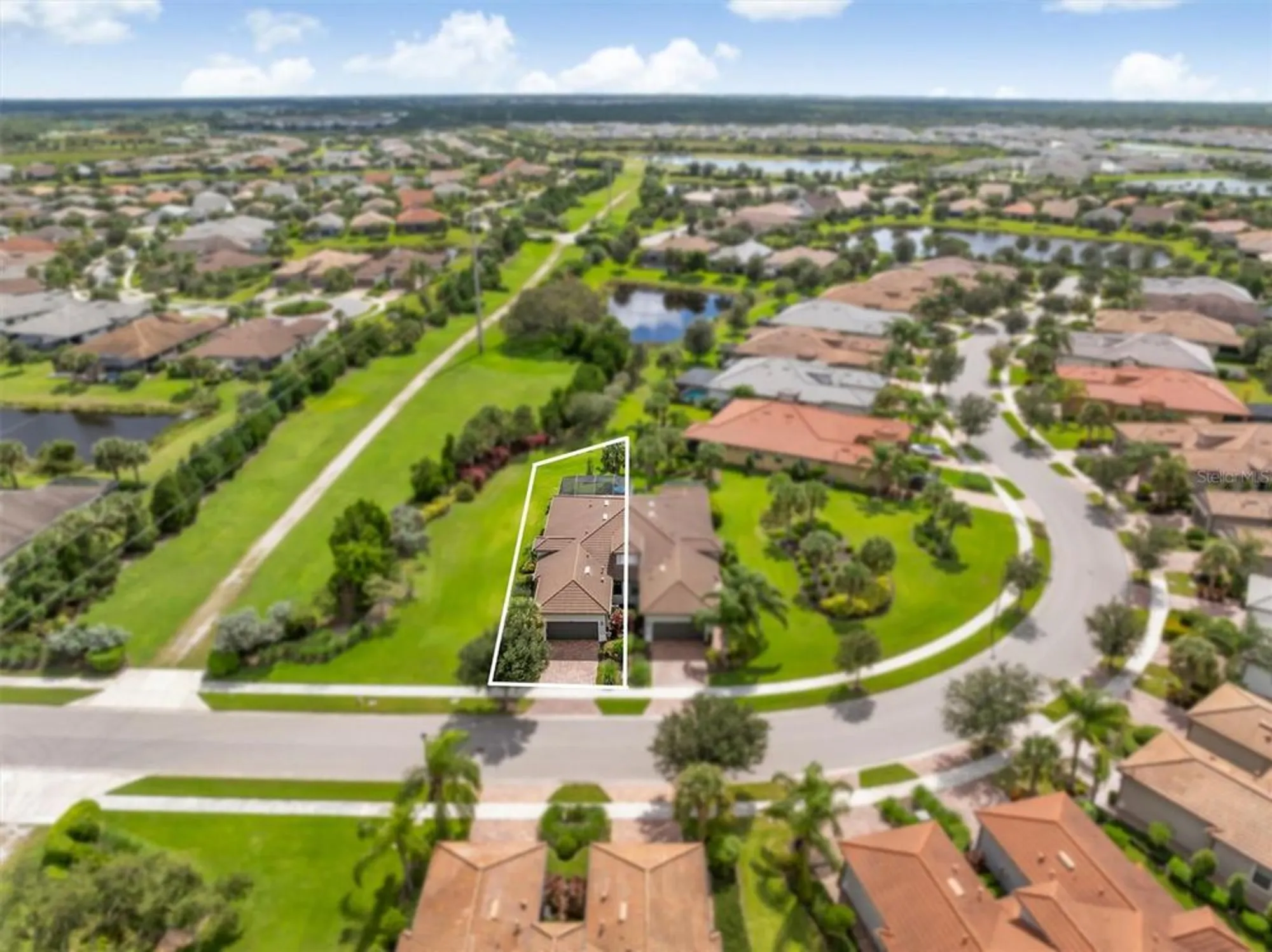 Property Slideshow image 41 of 68 | 12261 marsh pointe rd, Sarasota, FL, 34238