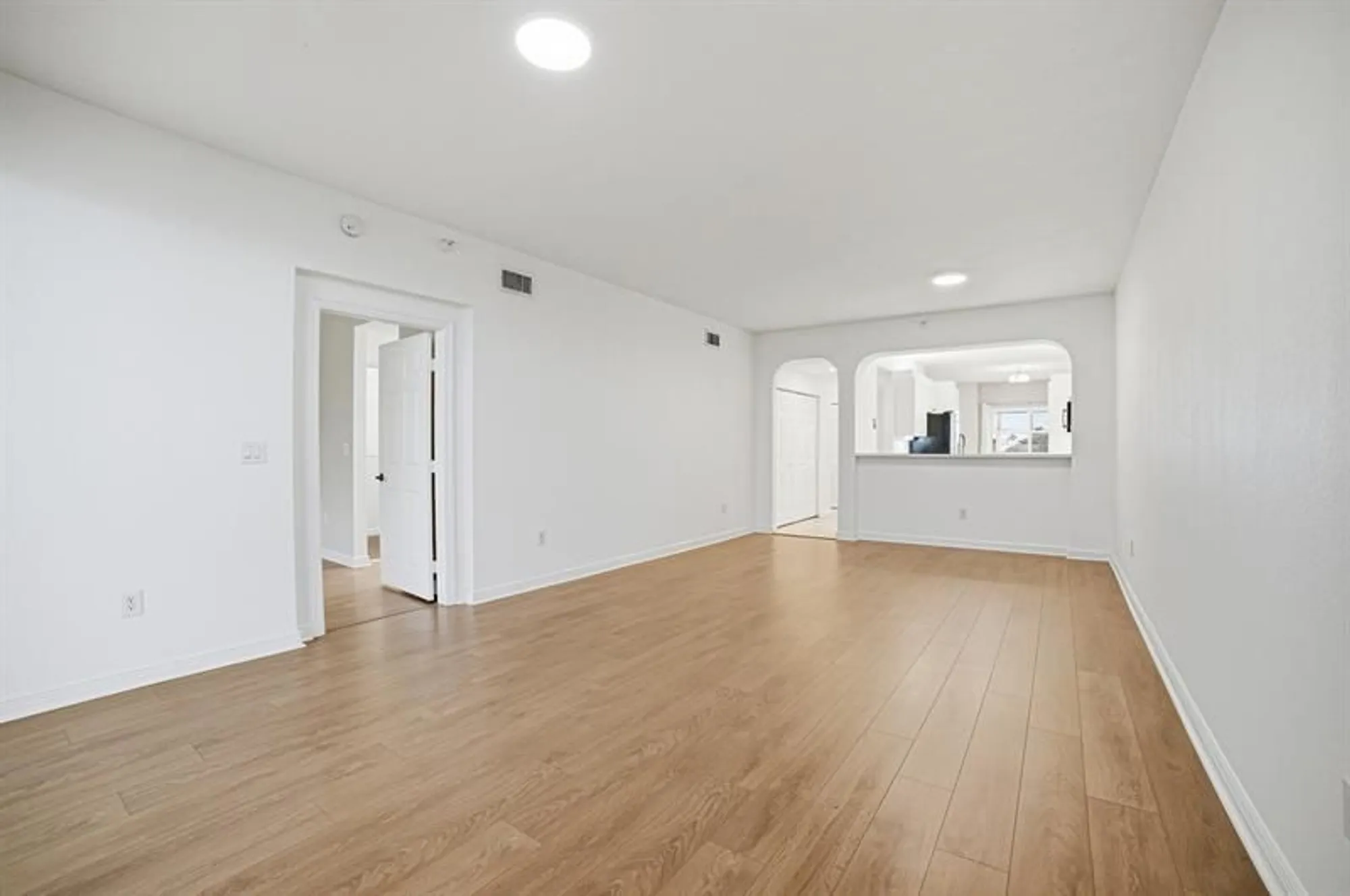 Property Slideshow image 17 of 44 | 7739 southampton ter 411, Tamarac, FL, 33321