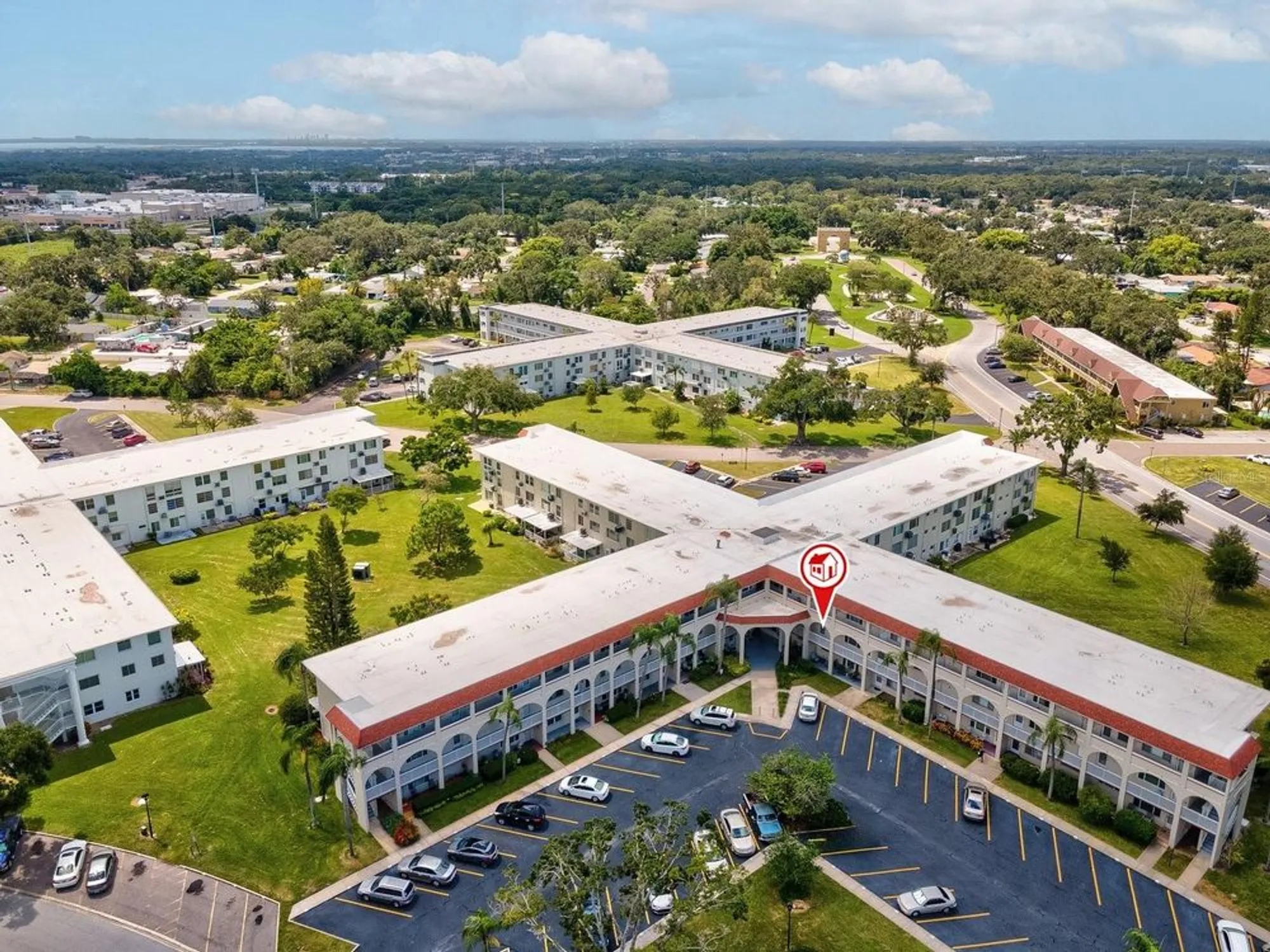 Property Slideshow image 31 of 65 | 2433 brazilia dr apt 43, Clearwater, FL, 33763