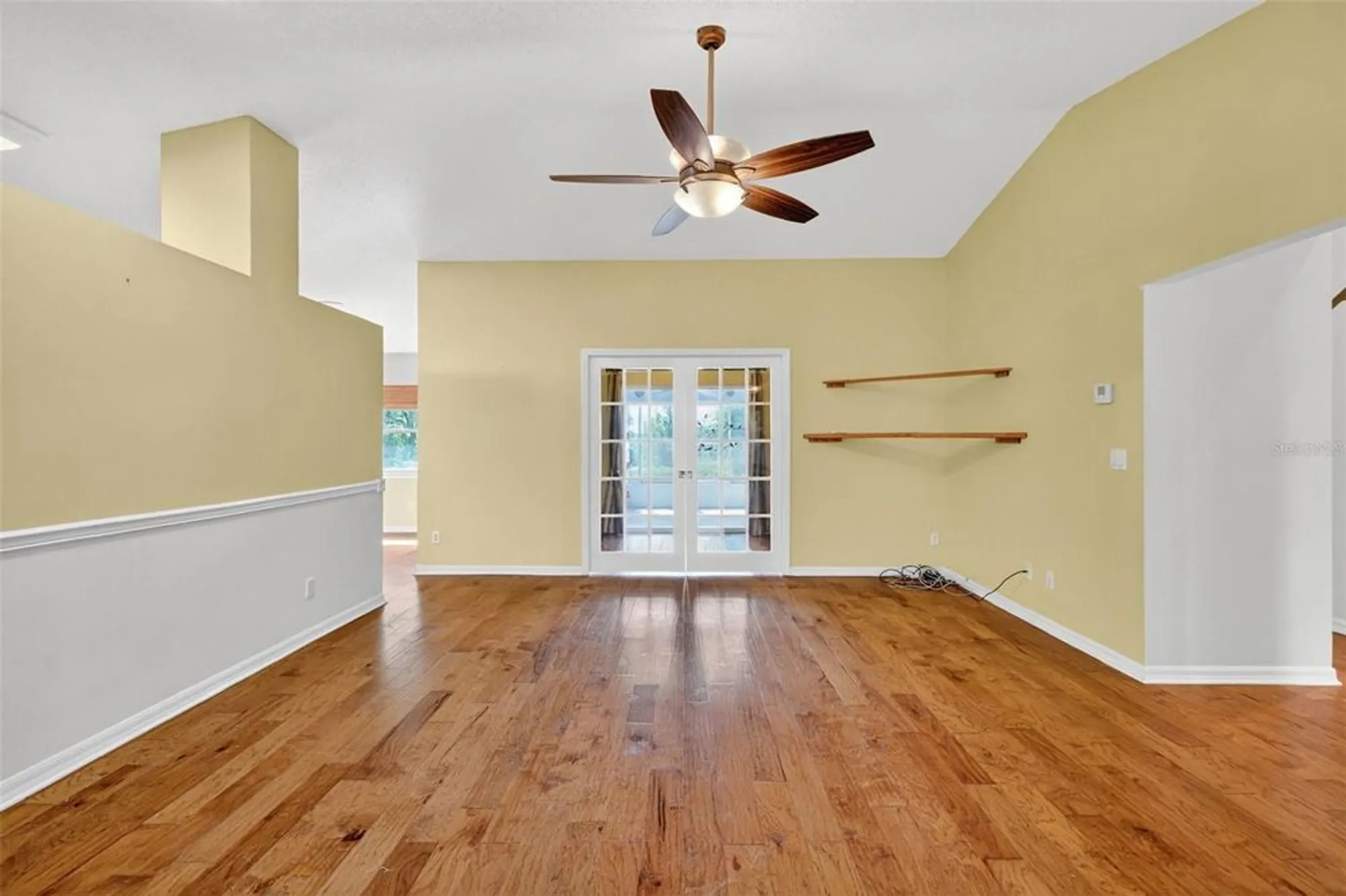 Property Slideshow image 9 of 69 | 21902 king henry ave, Leesburg, FL, 34748