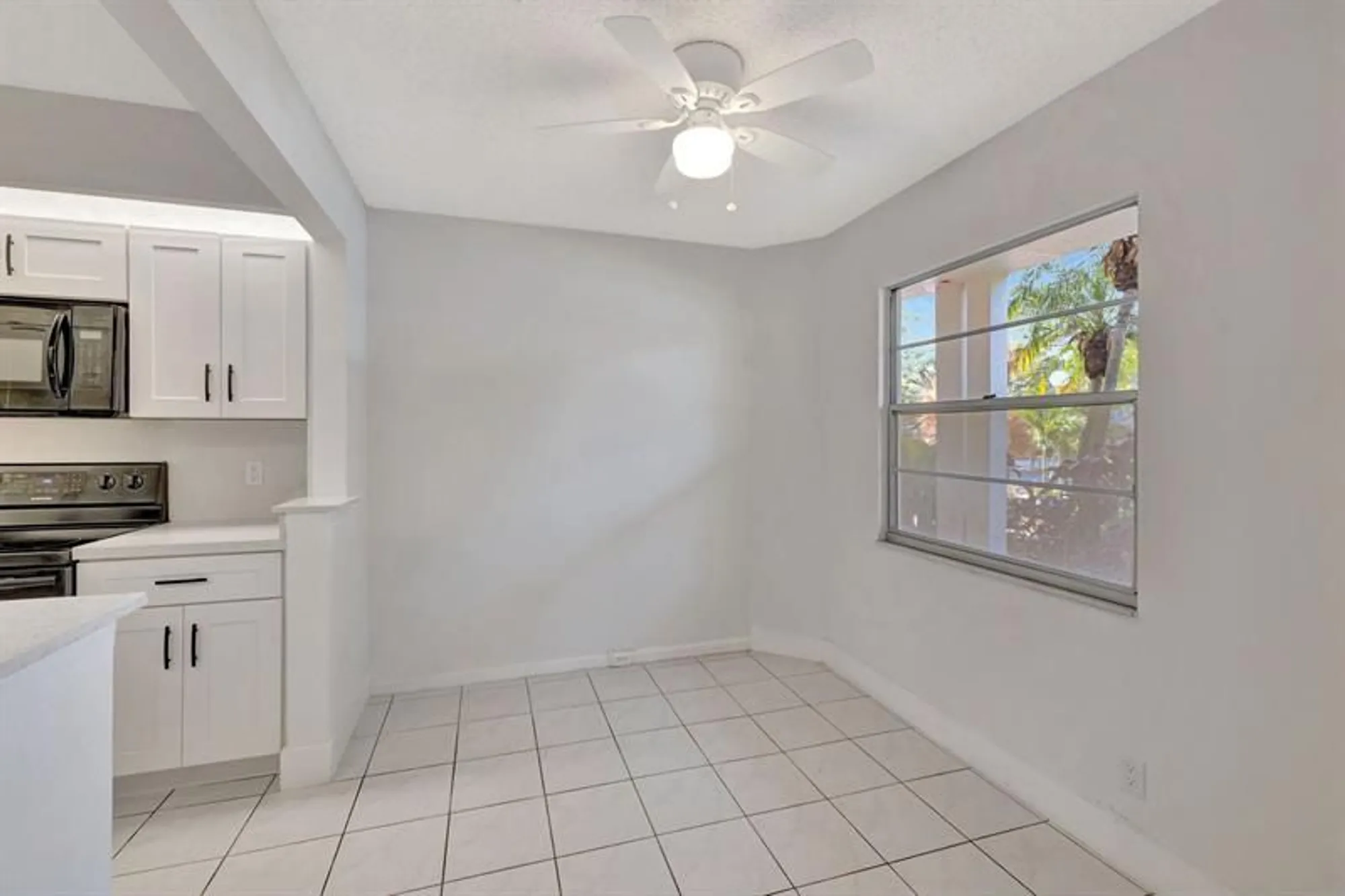 Property Slideshow image 4 of 50 | 1801 eleuthera pt e1, Coconut Creek, FL, 33066