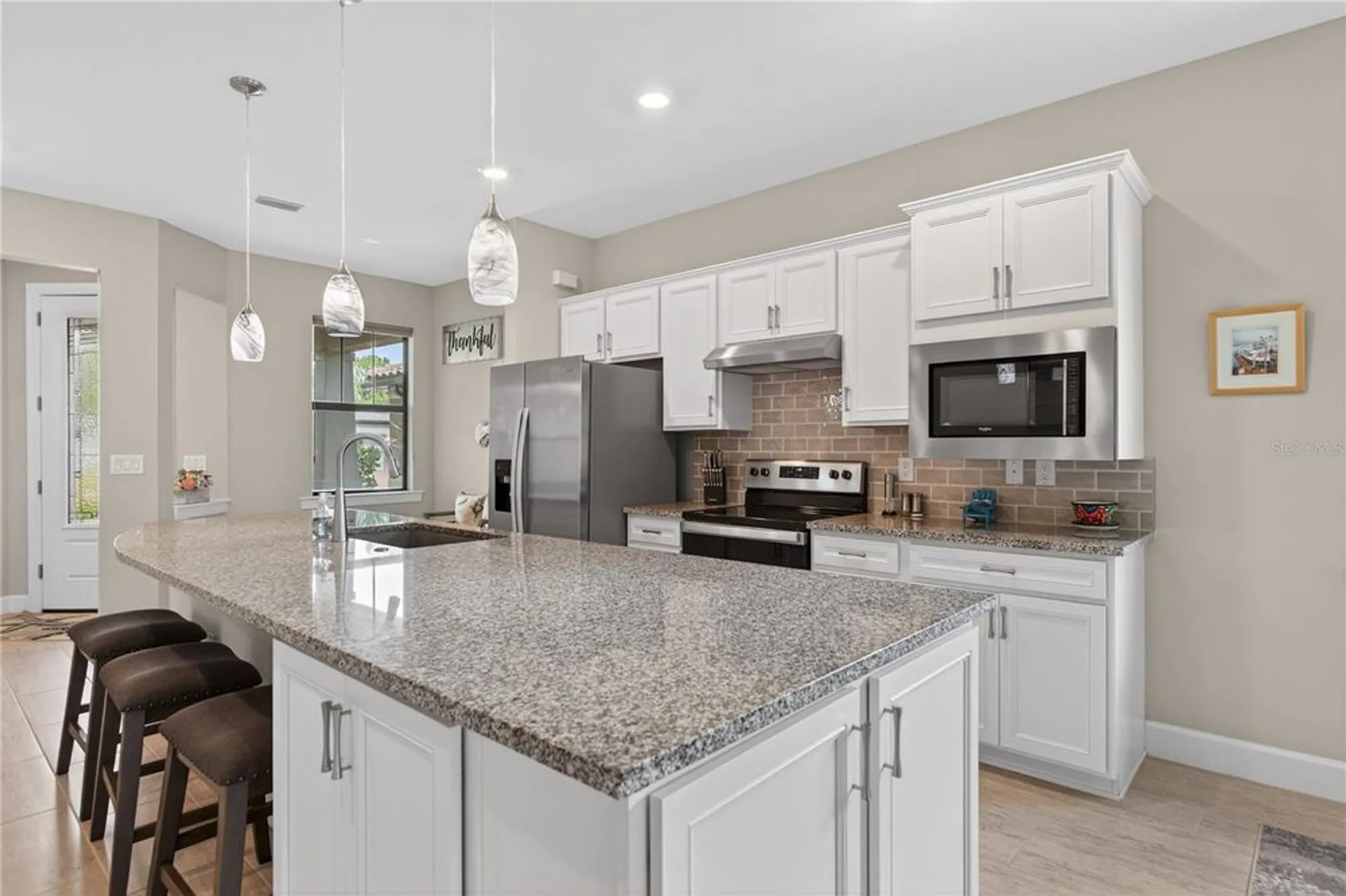 Property Slideshow image 9 of 82 | 2592 brassica dr, North Port, FL, 34289