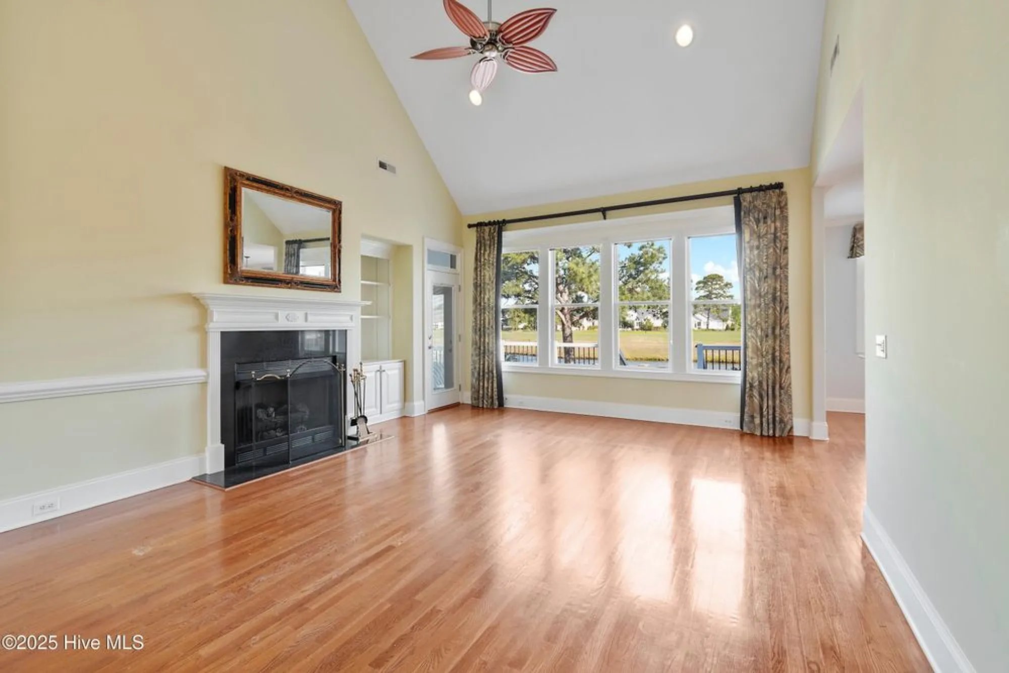 Property Slideshow image 11 of 52 | 3675 w medinah ave, Southport, NC, 28461