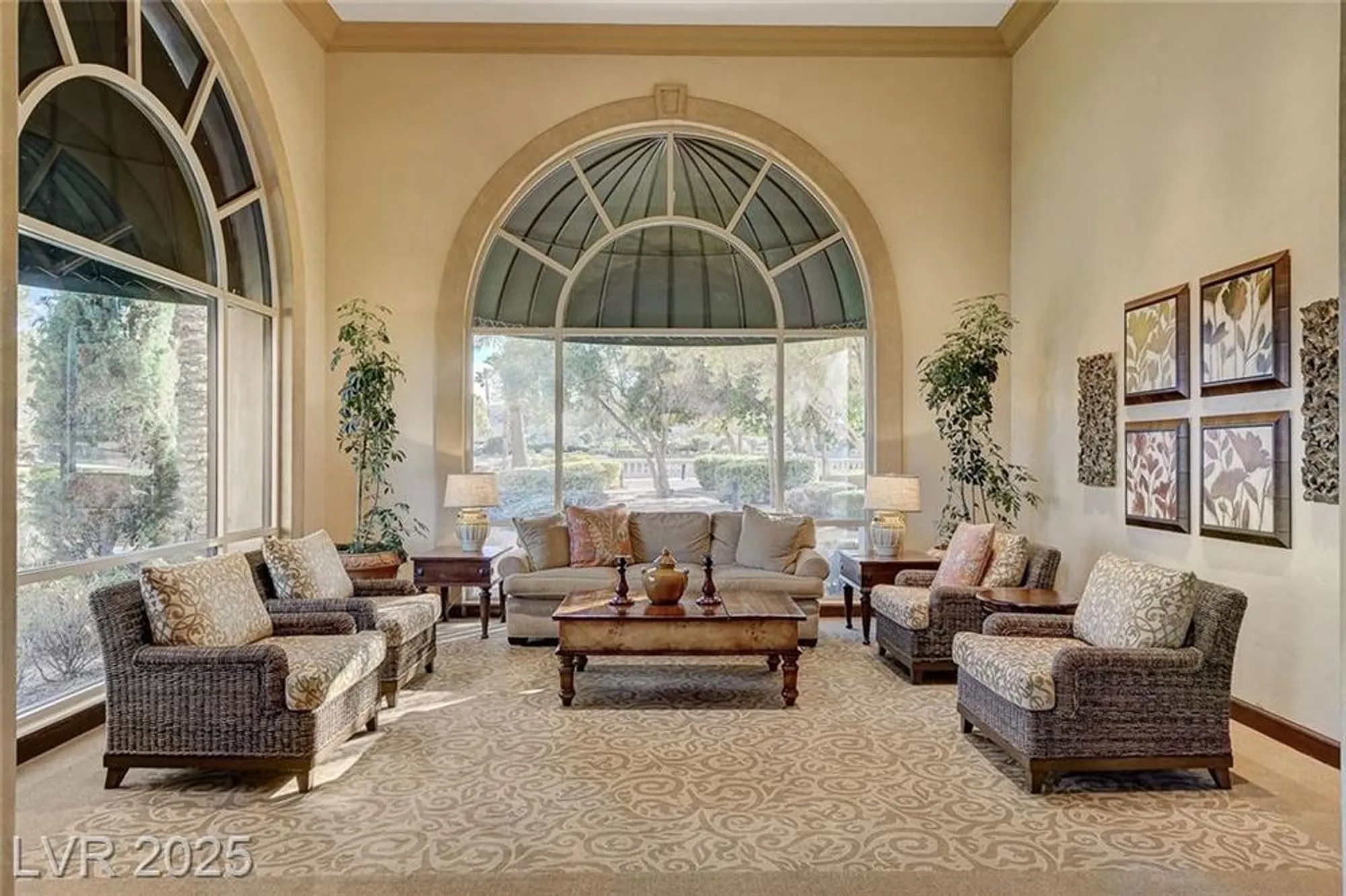 Property Slideshow image 45 of 96 | 10372 abisso dr, Las Vegas, NV, 89135