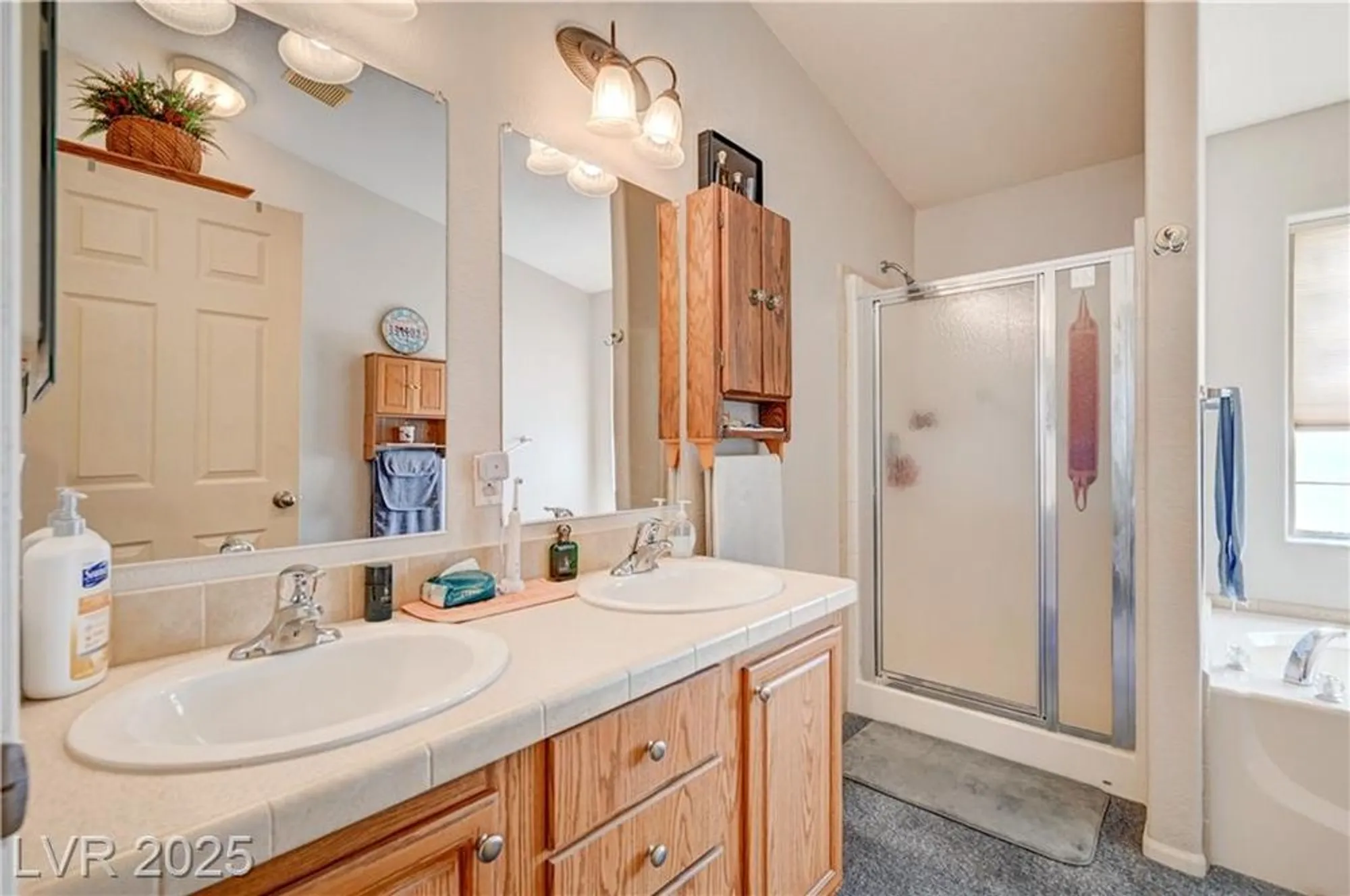 Property Slideshow image 9 of 25 | 360 inverness ave, Pahrump, NV, 89048