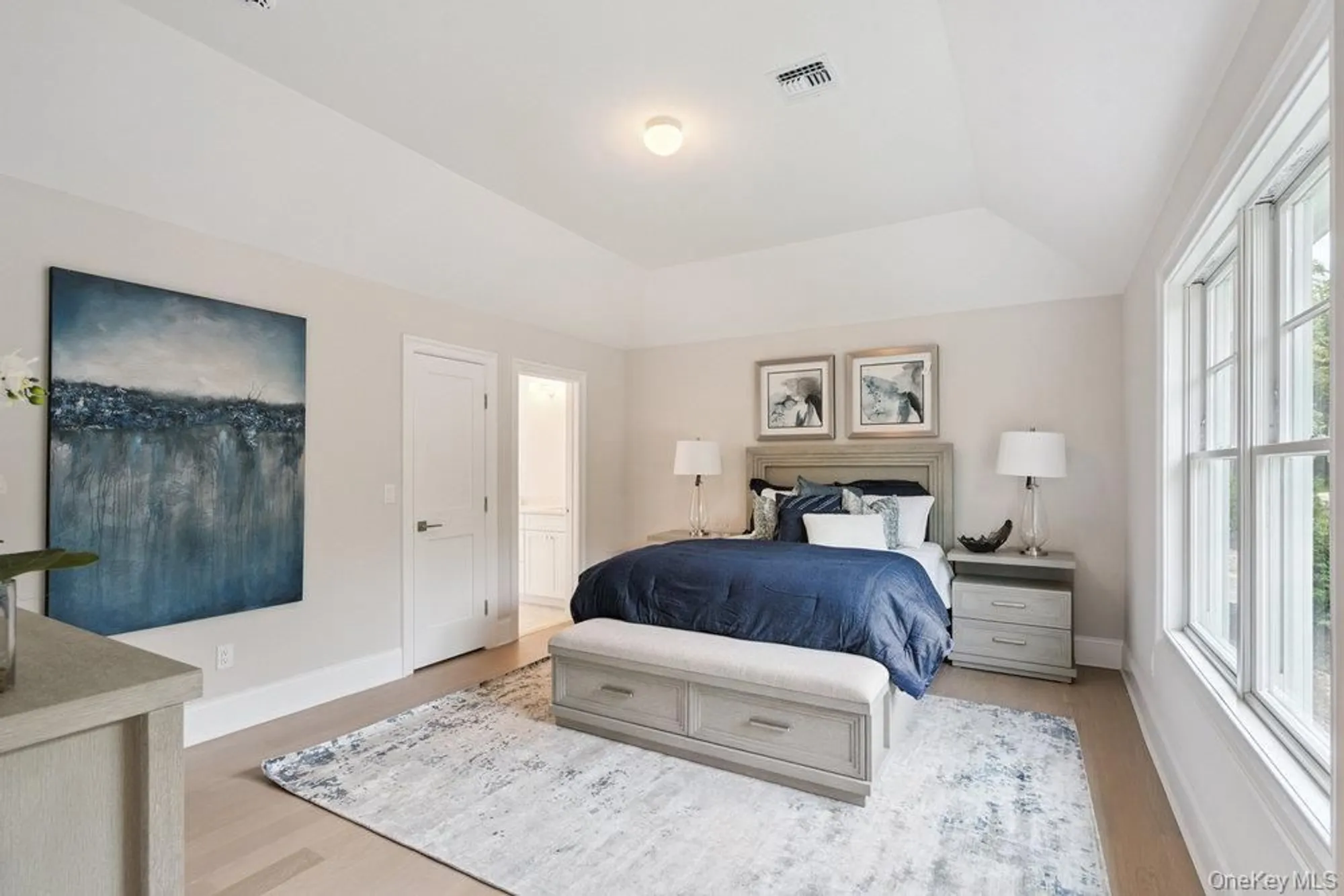 Property Slideshow image 33 of 46 | 46 plainview rd, Woodbury, NY, 11797