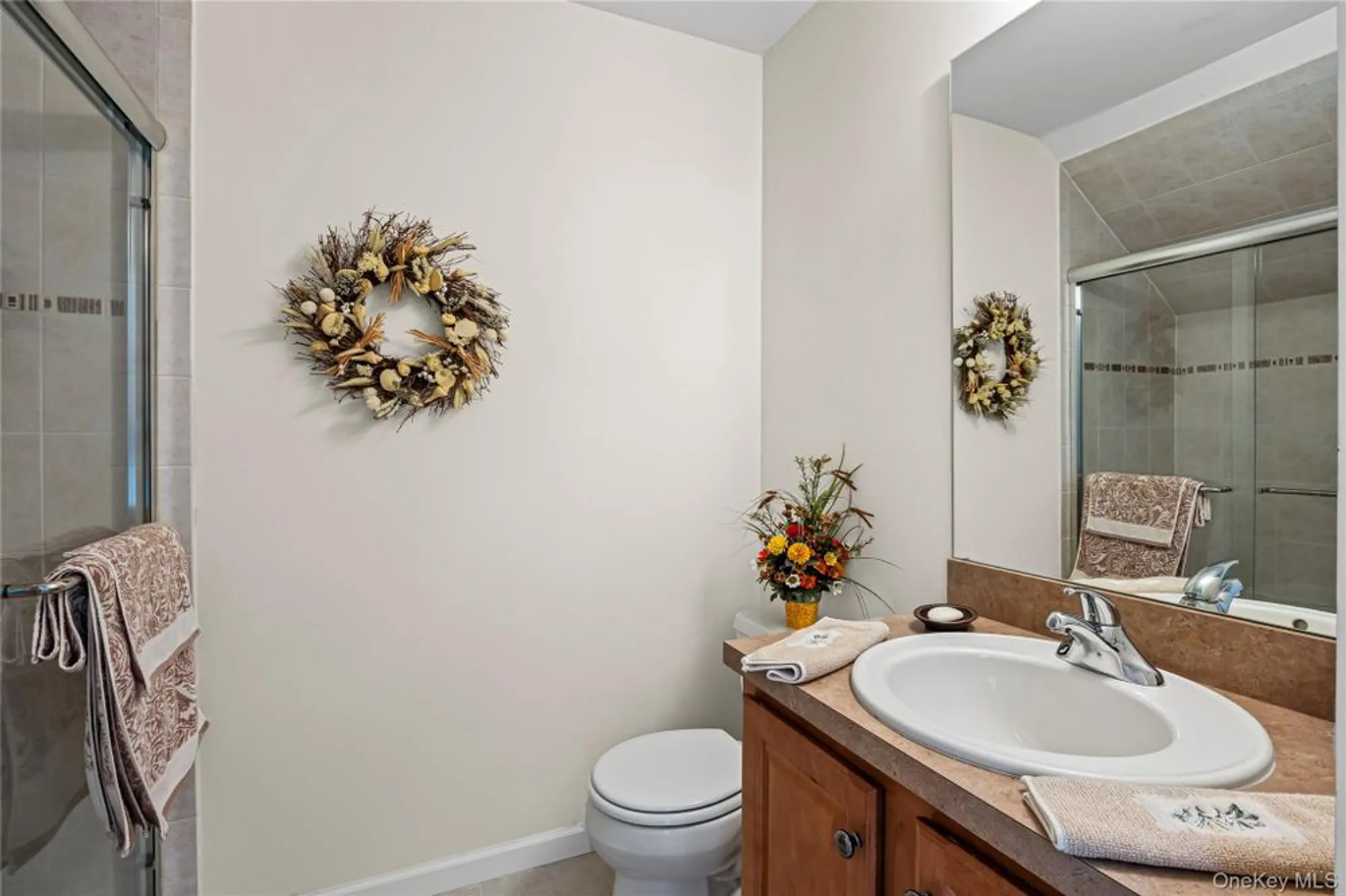 Property Slideshow image 26 of 32 | 48 avery ln, Miller Place, NY, 11764