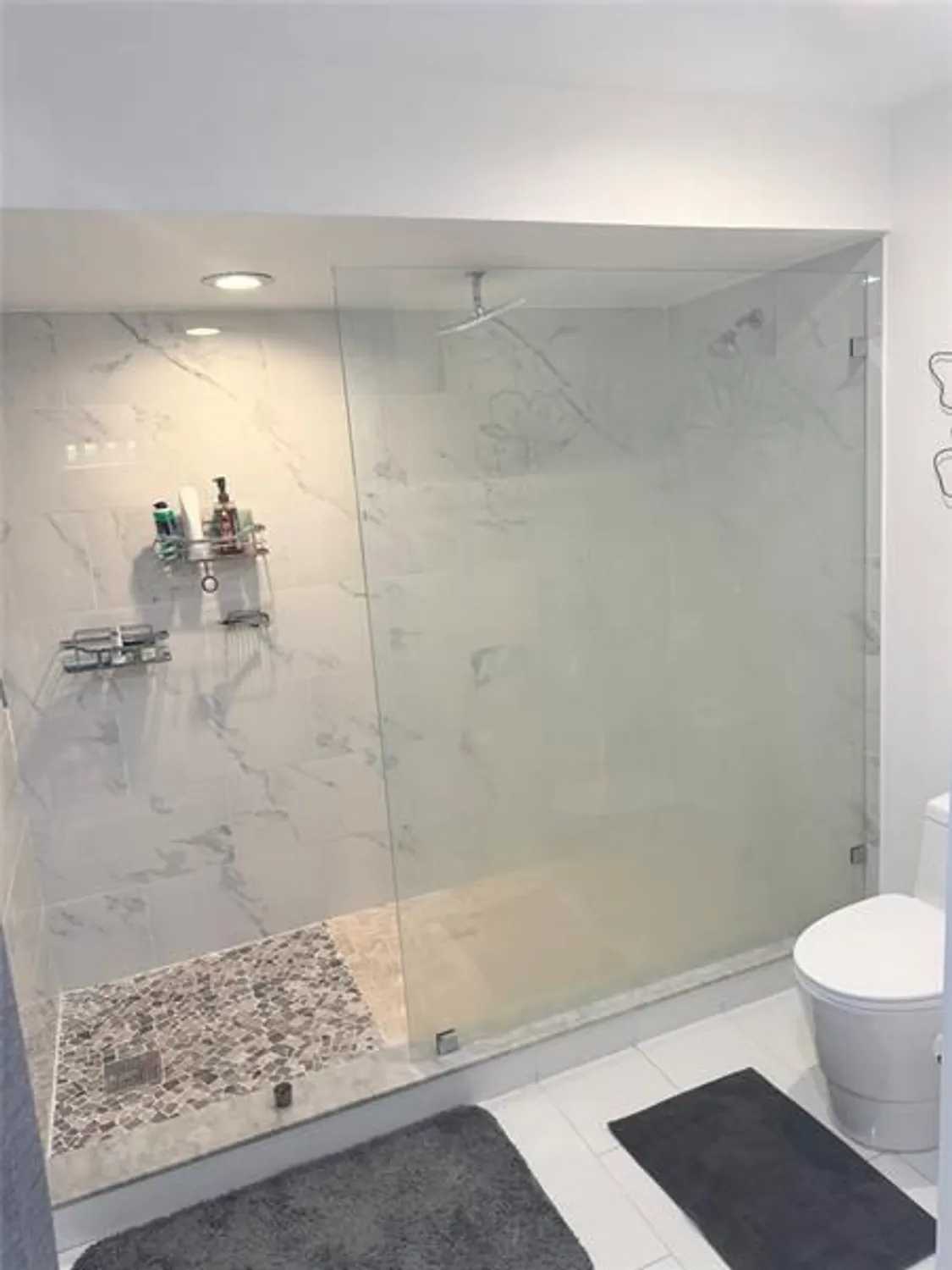 Property Slideshow image 6 of 49 | 3500 twin lakes ter apt 206, Fort Pierce, FL, 34951