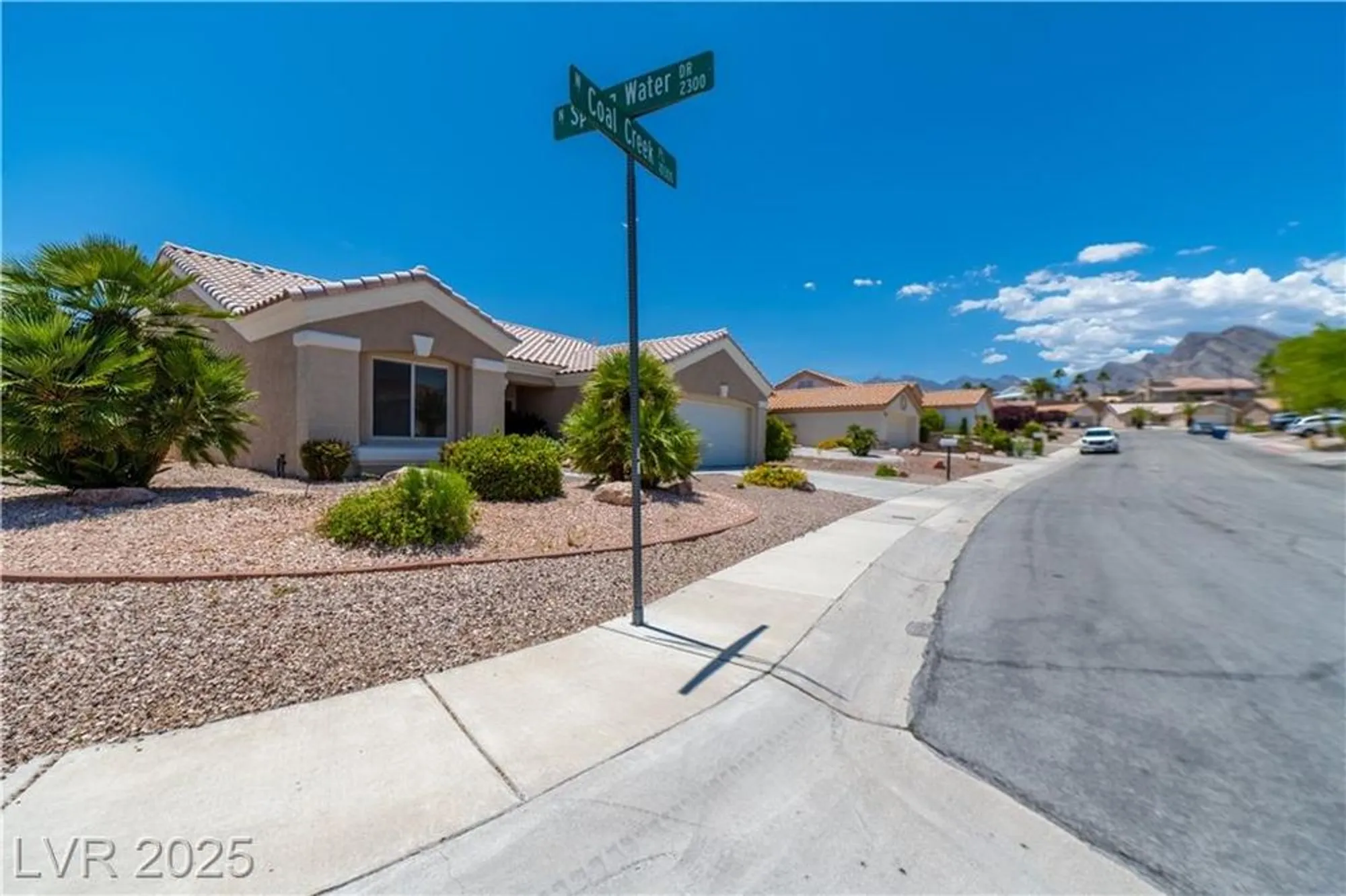 Property Slideshow image 35 of 37 | 10301 coal creek pl, Las Vegas, NV, 89134