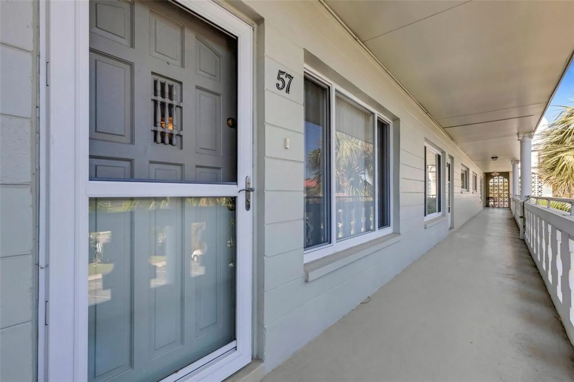 Property Slideshow image 3 of 56 | 2401 ecuadorian way apt 57, Clearwater, FL, 33763