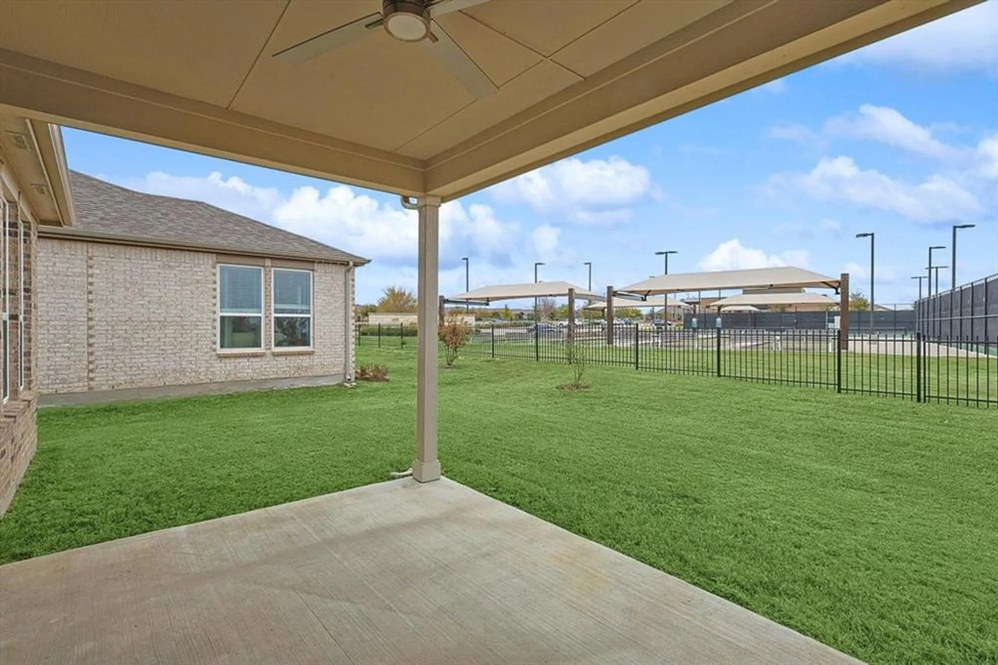 Property Slideshow image 28 of 33 | 948 memorial dr, Aubrey, TX, 76227