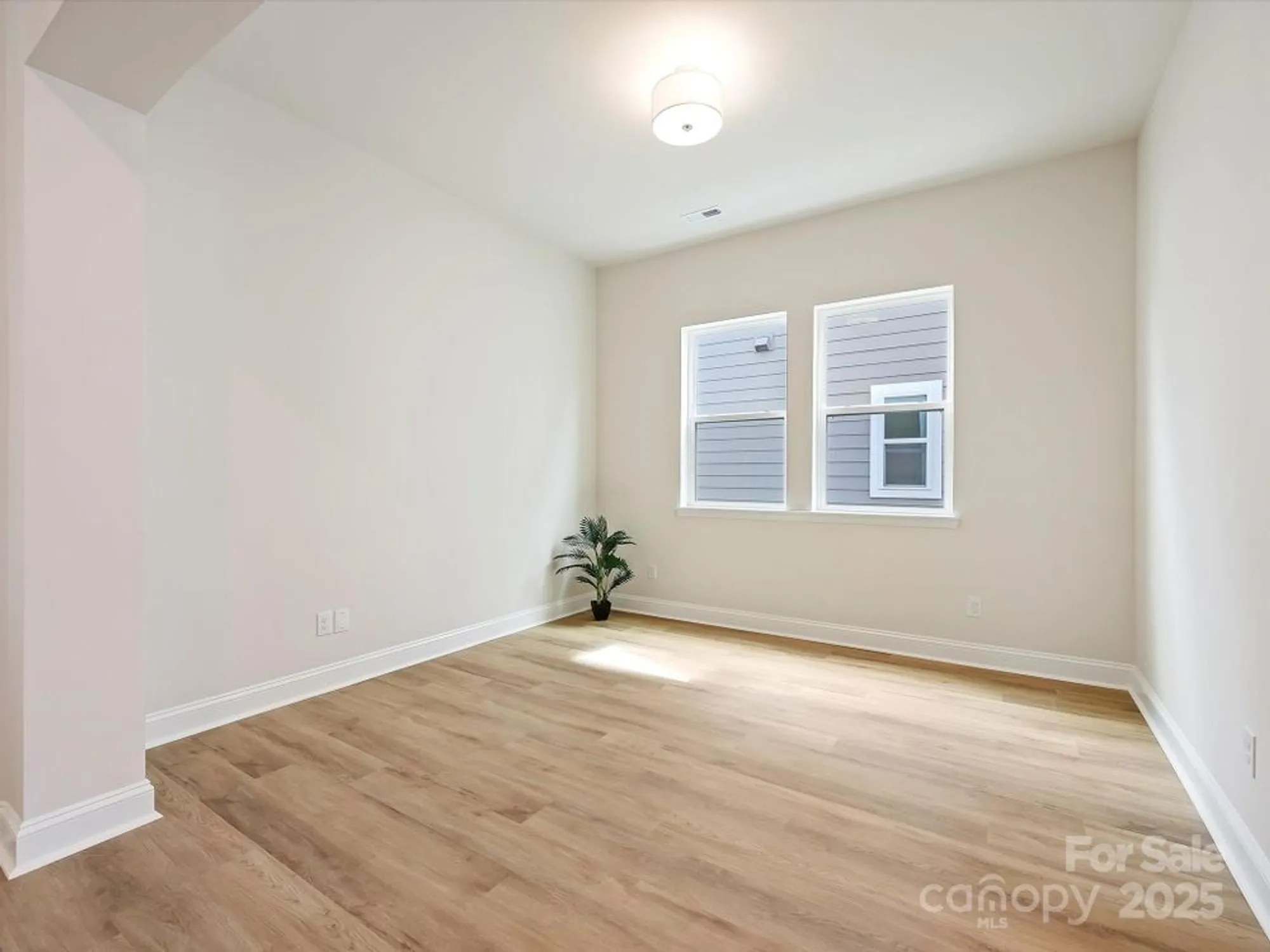 Property Slideshow image 7 of 45 | 1111 meander ln, Waxhaw, NC, 28173