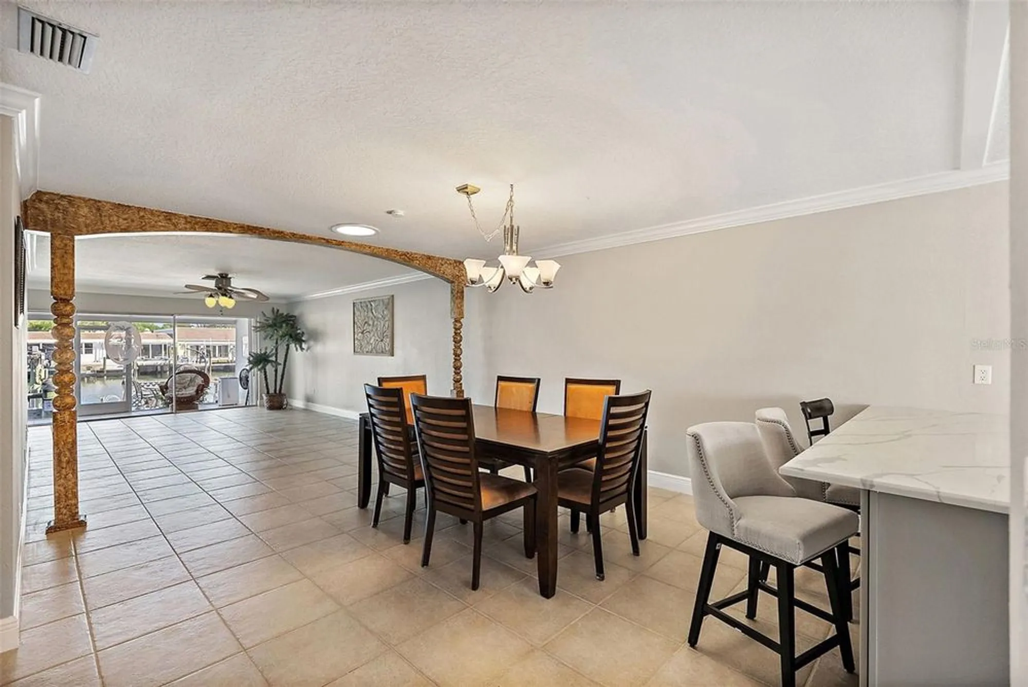 Property Slideshow image 10 of 40 | 325 boca ciega point blvd, St Petersburg, FL, 33708