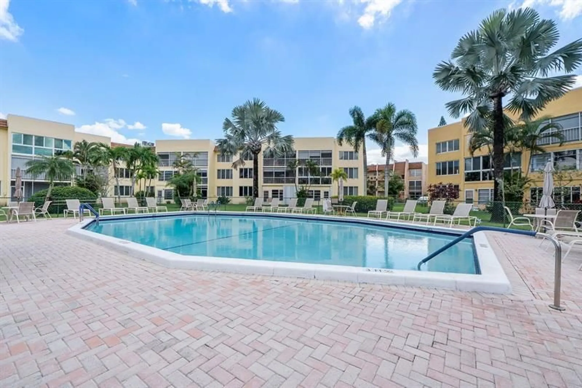 Property Slideshow image 26 of 38 | 6890 royal palm blvd 203h, Margate, FL, 33063